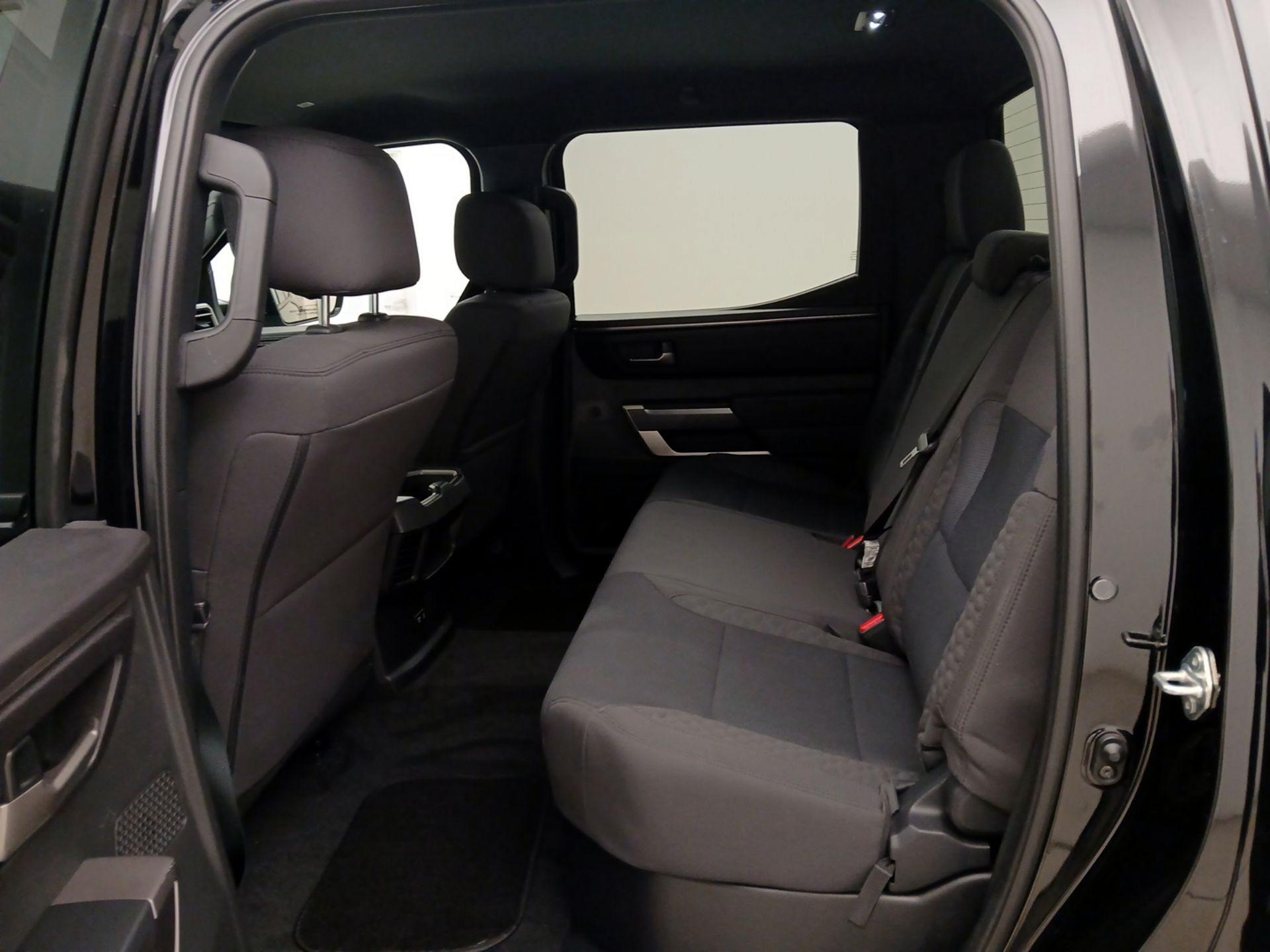 Thumbnail: 2025 Toyota Tundra - 19