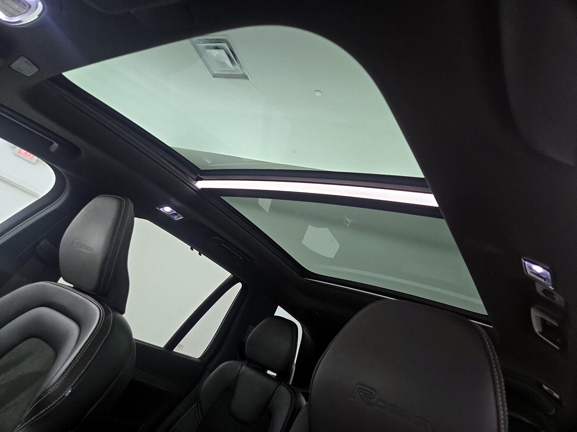 Thumbnail: 2019 Volvo XC90 - 20