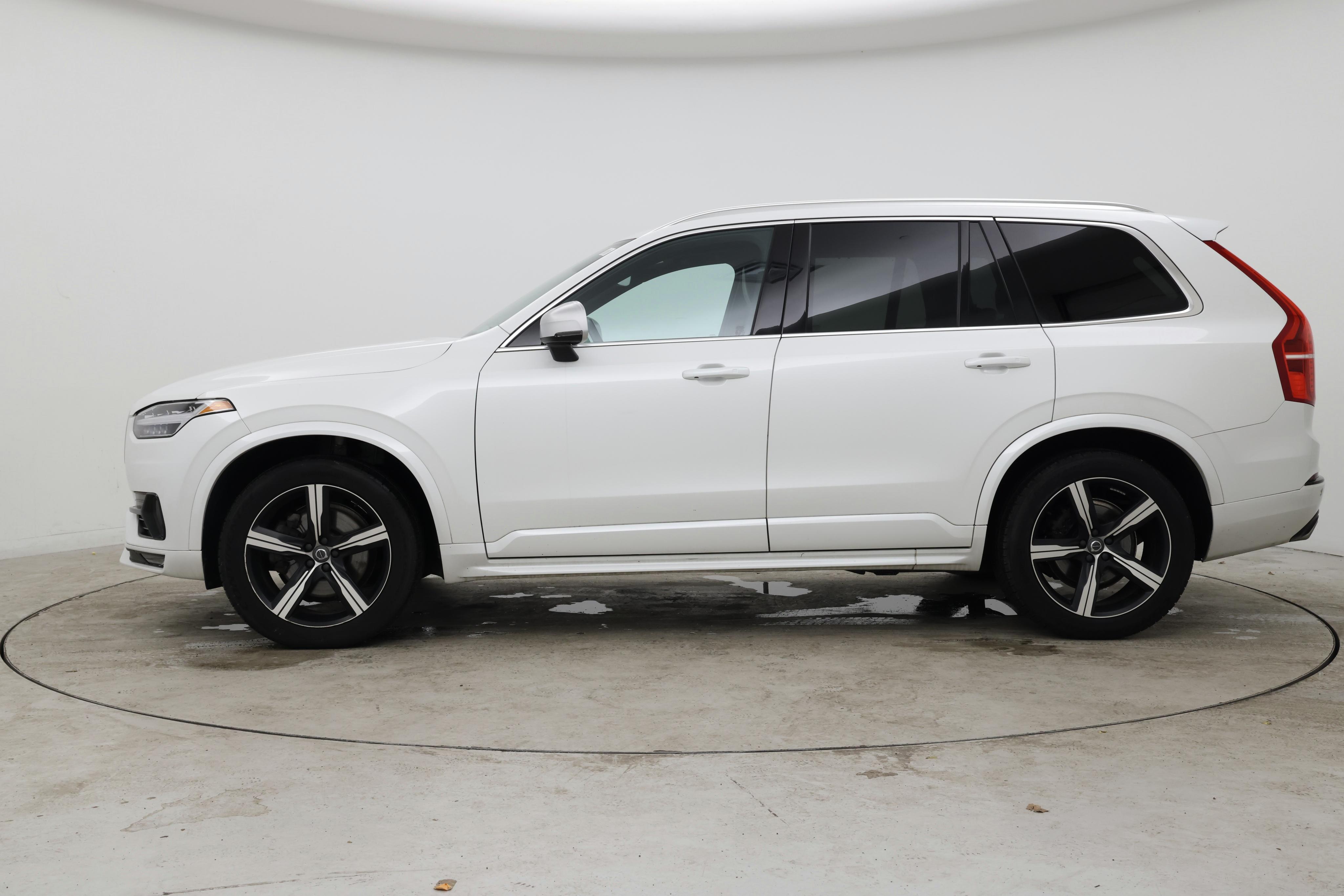 Thumbnail: 2019 Volvo XC90 - 3