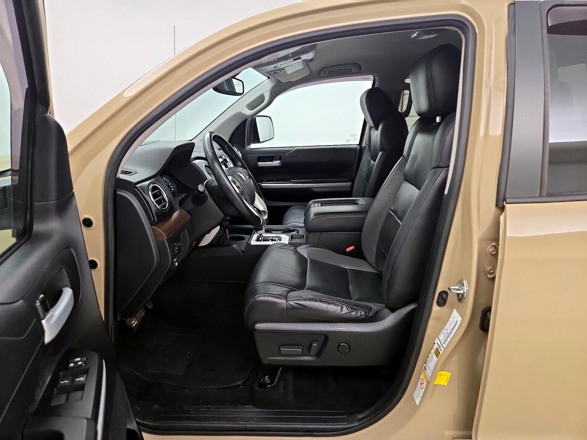 Thumbnail: 2019 Toyota Tundra - 11