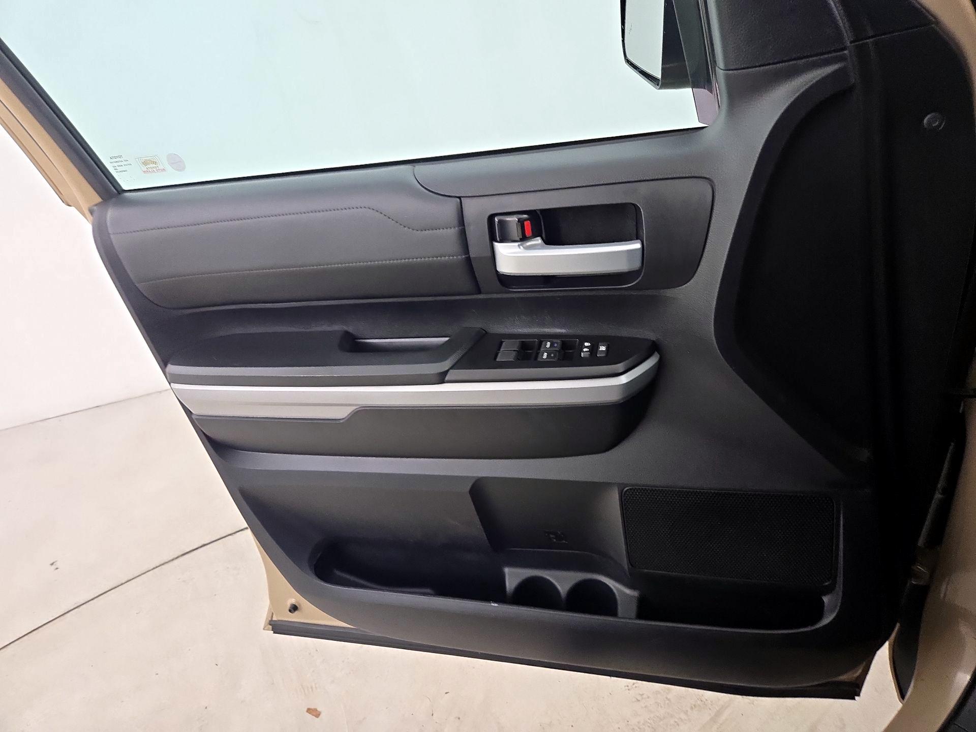 Thumbnail: 2019 Toyota Tundra - 12