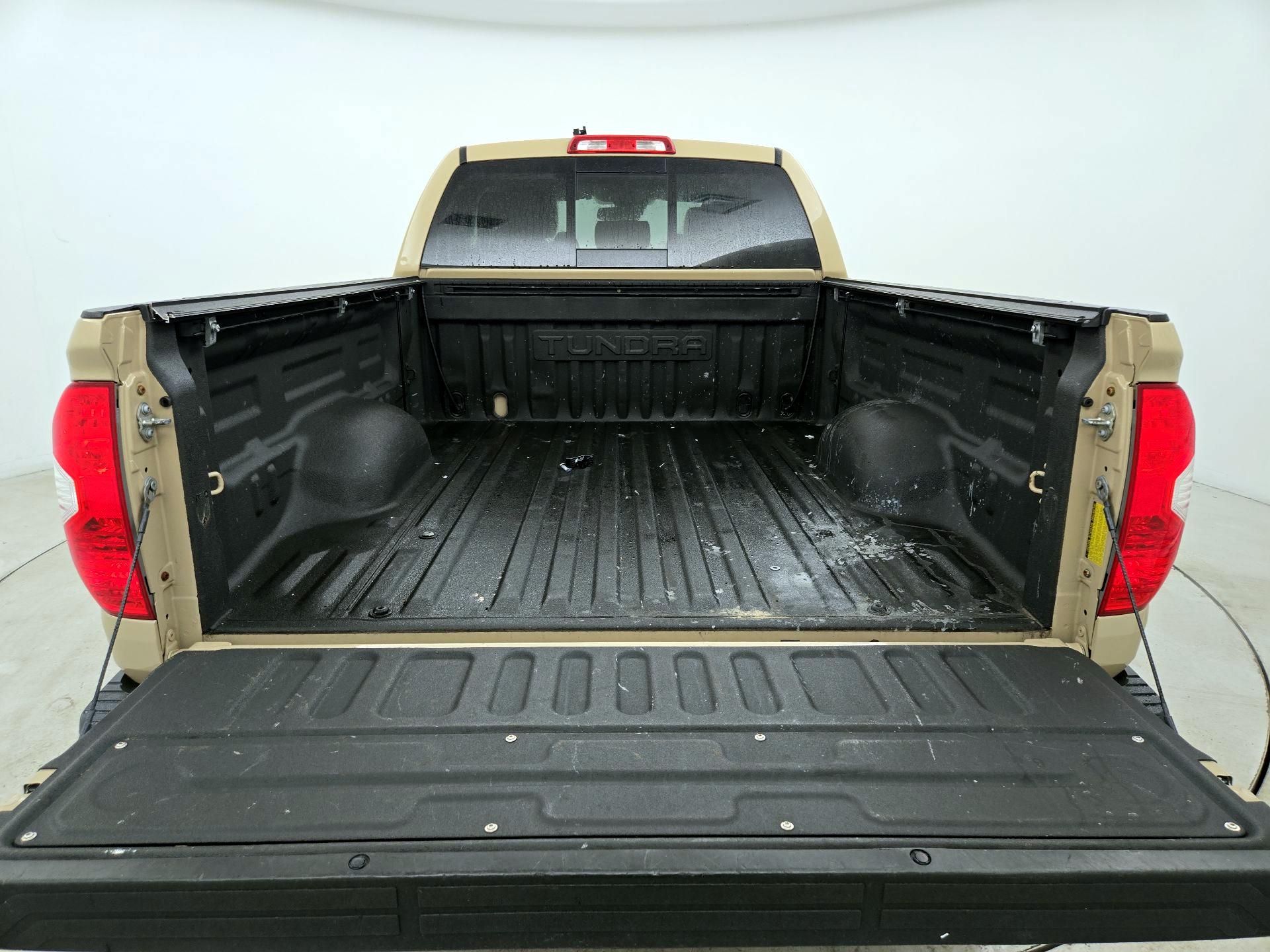 Thumbnail: 2019 Toyota Tundra - 20