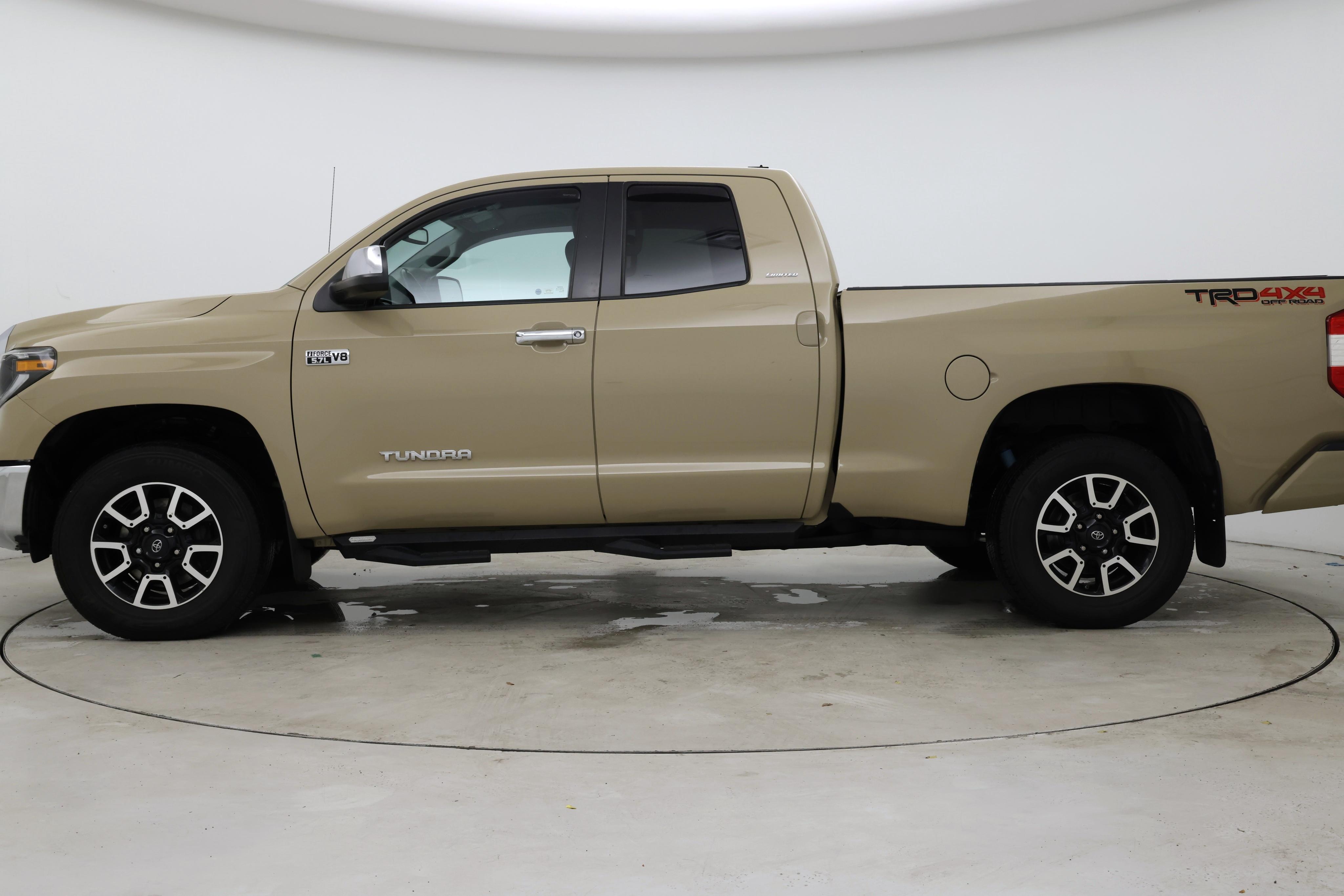 Thumbnail: 2019 Toyota Tundra - 3