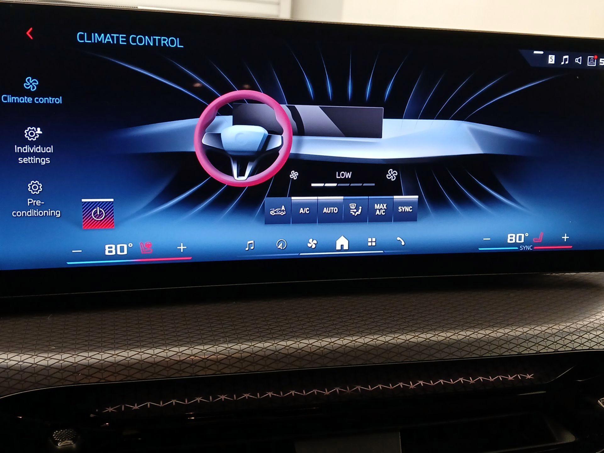 Thumbnail: 2025 BMW 2 Series - 17