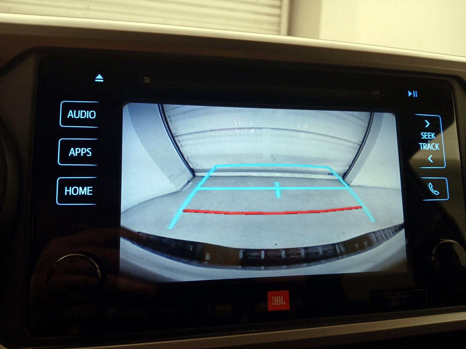 Thumbnail: 2019 Toyota Tacoma - 14