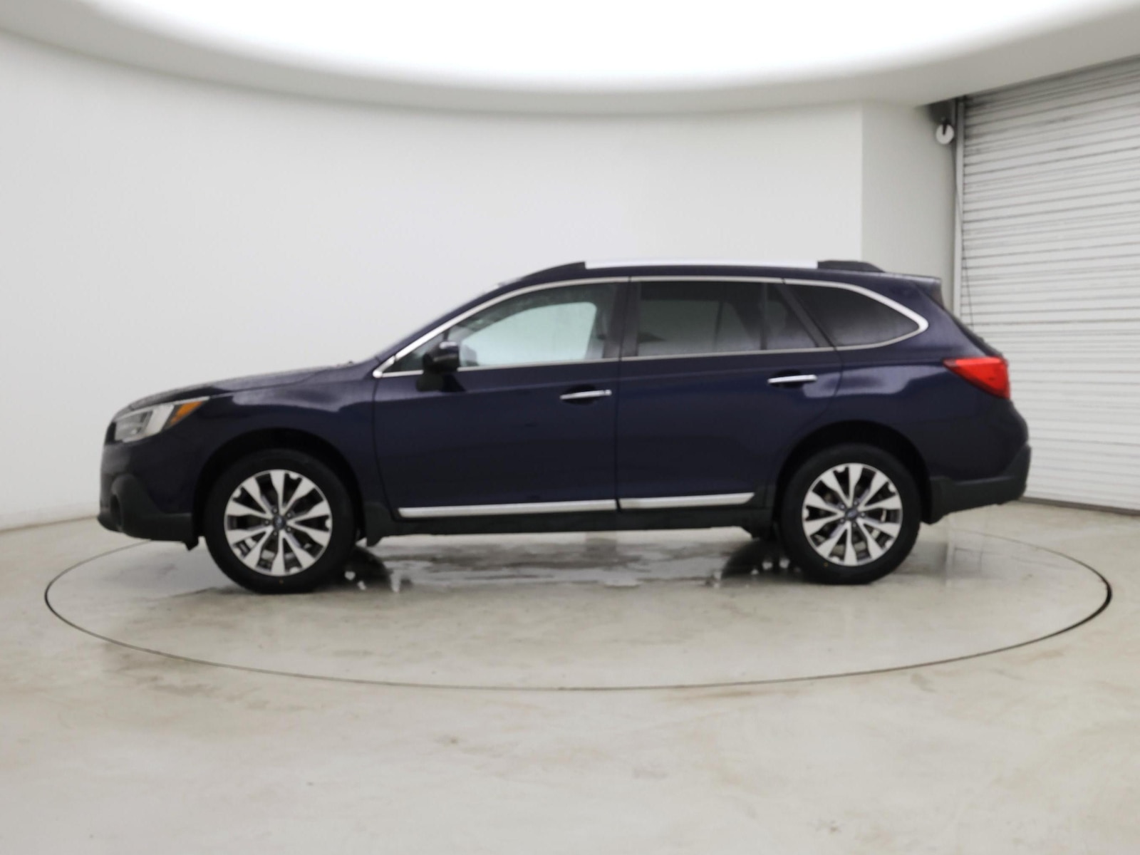 2018 Subaru Outback Touring - Photo 4