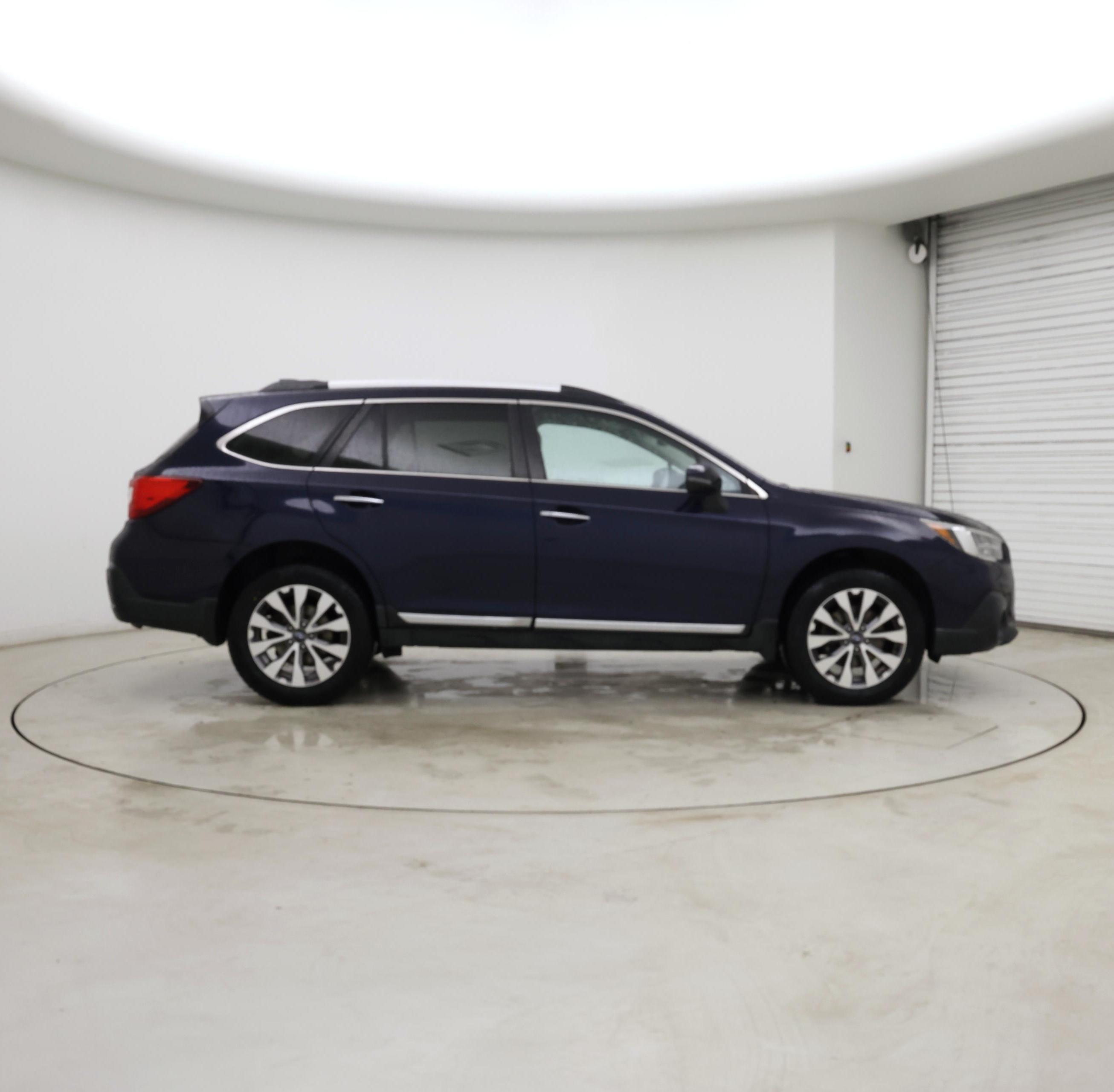 Thumbnail: 2018 Subaru Outback - 7