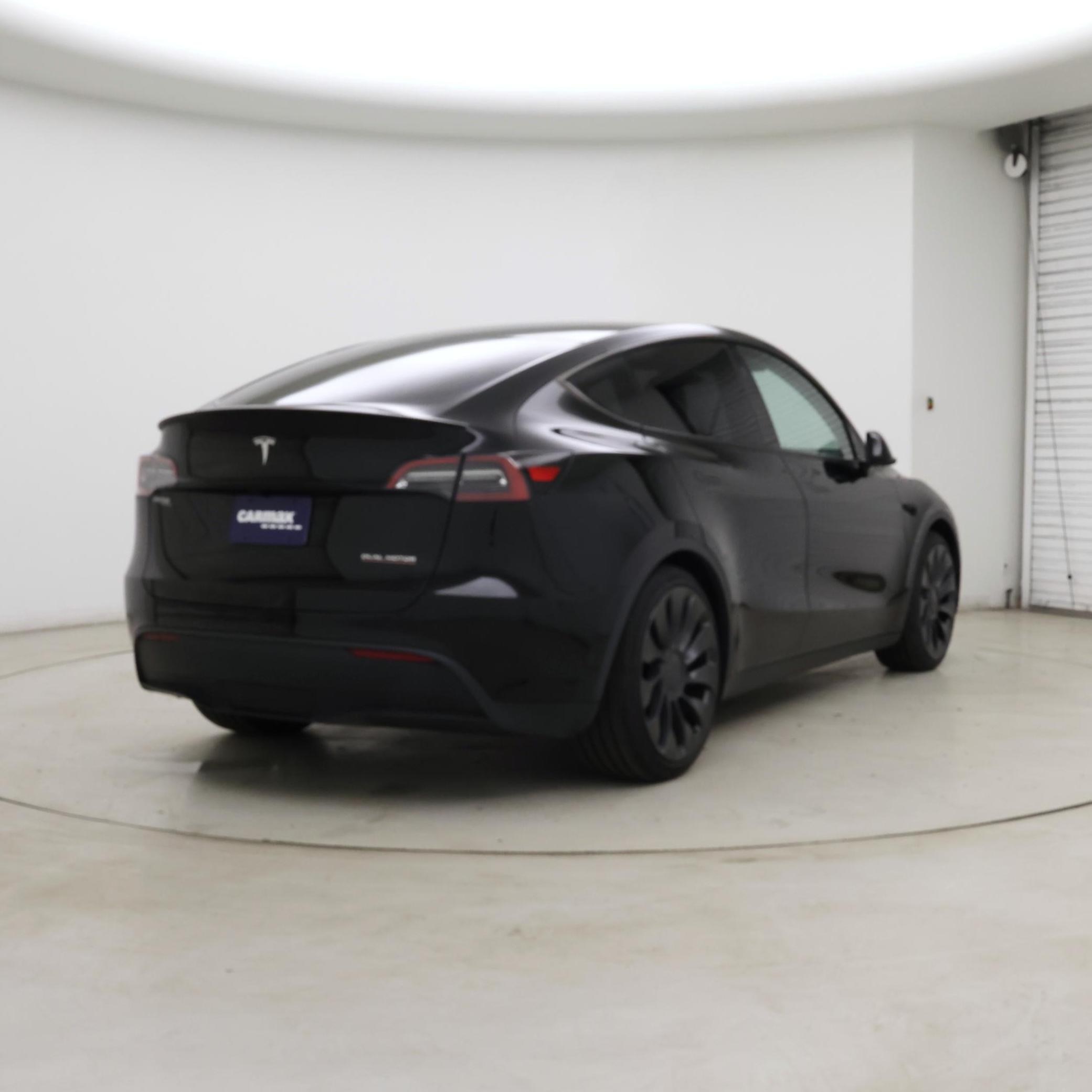 Thumbnail: 2024 Tesla Model Y - 8