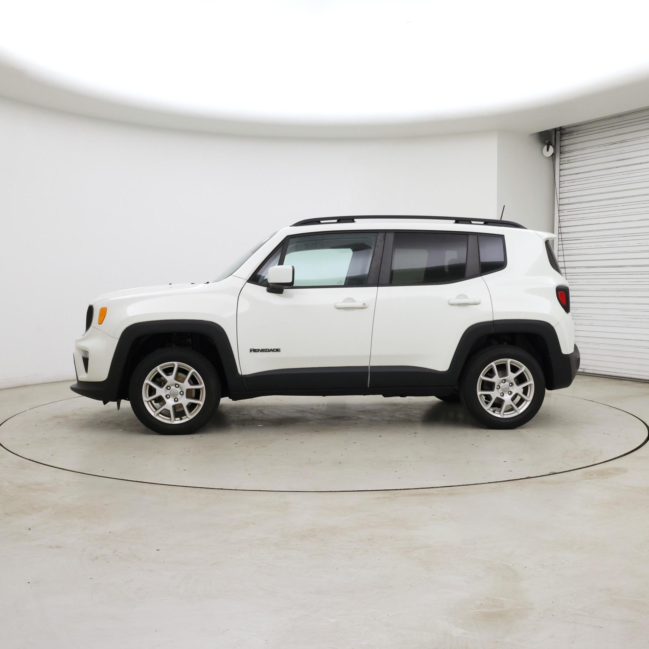 Thumbnail: 2021 Jeep Renegade - 3