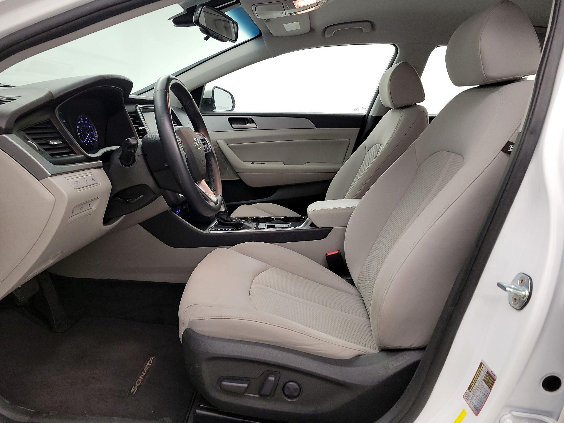 Thumbnail: 2018 Hyundai Sonata - 11