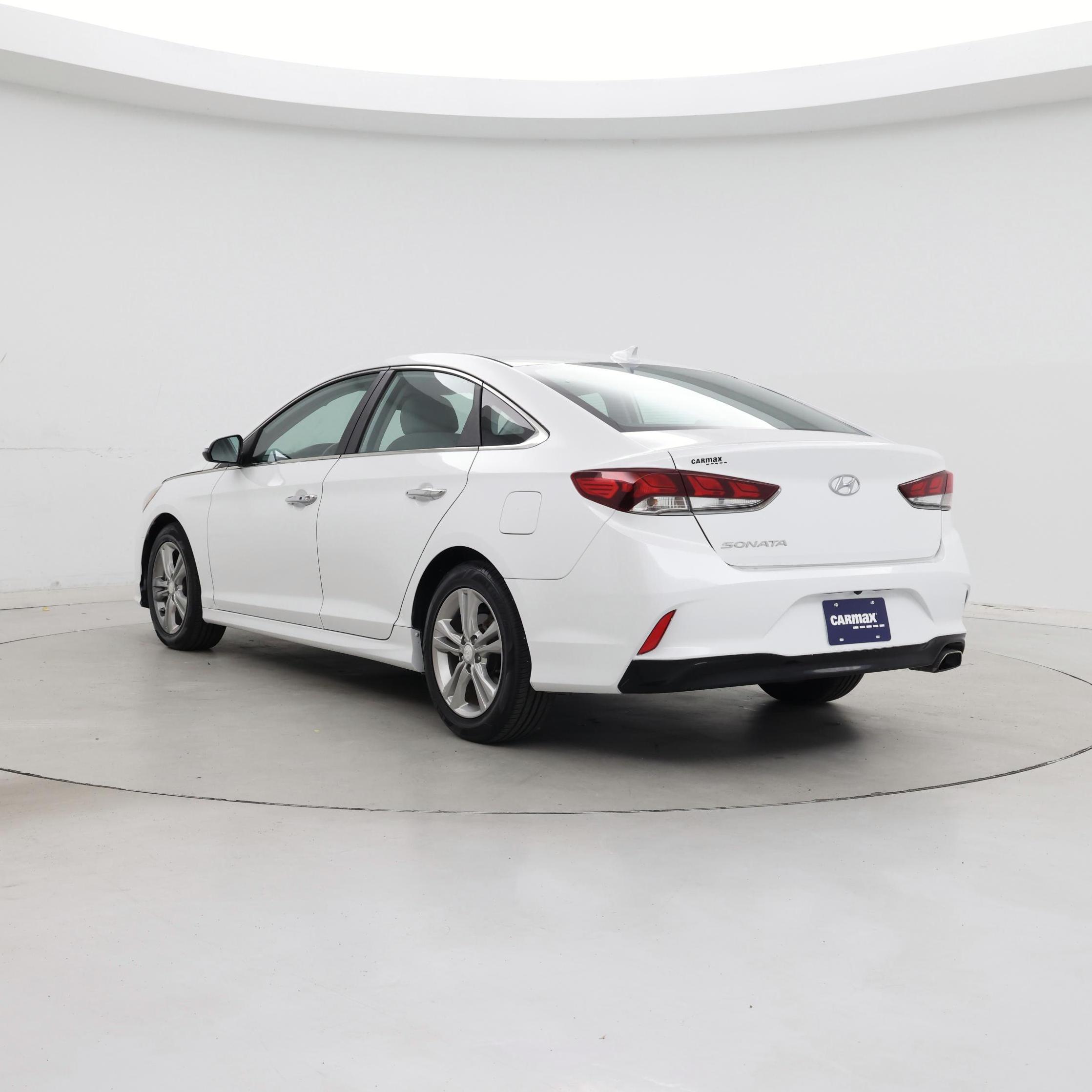 Thumbnail: 2018 Hyundai Sonata - 2