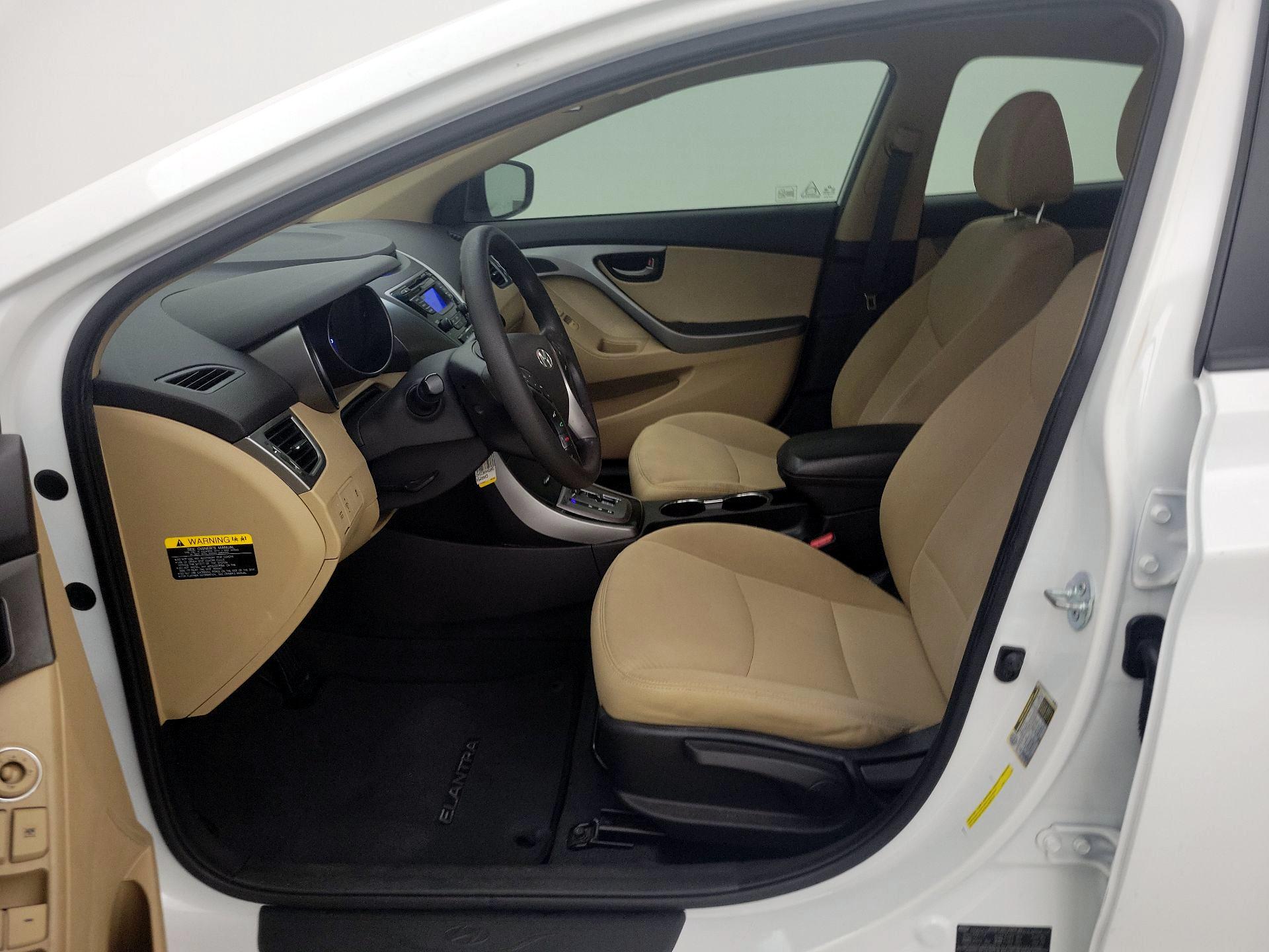 Thumbnail: 2013 Hyundai Elantra - 11