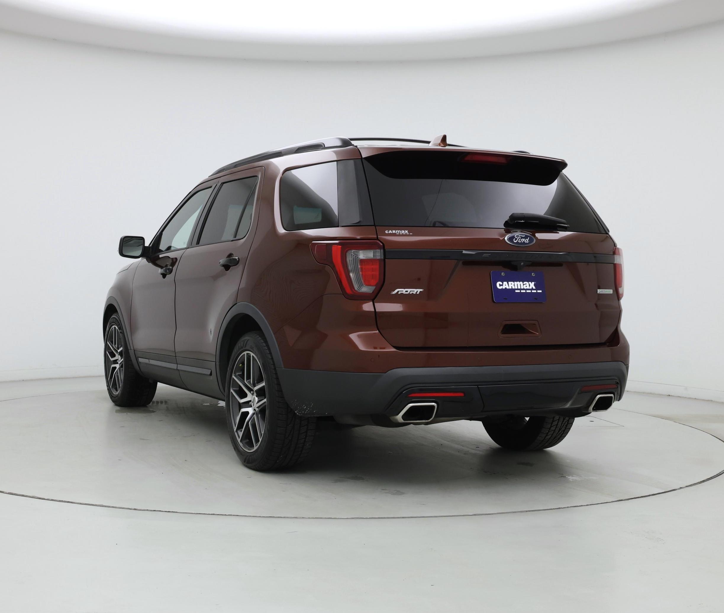 Thumbnail: 2016 Ford Explorer - 2