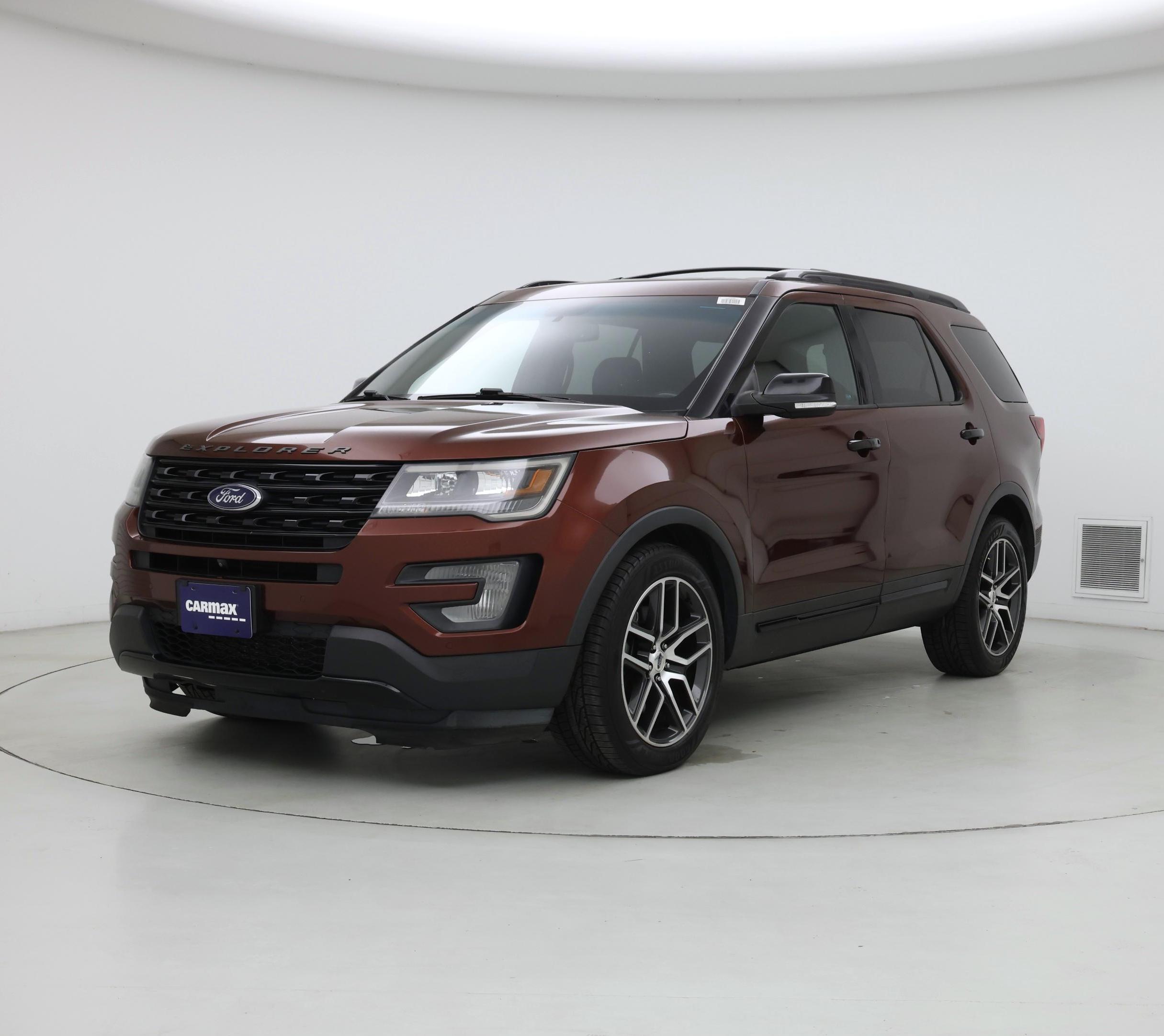 Thumbnail: 2016 Ford Explorer - 4