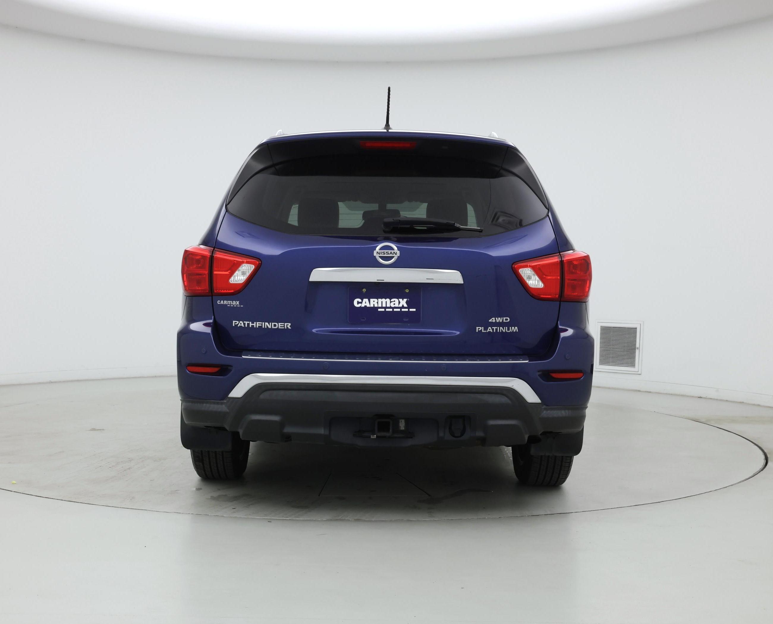Thumbnail: 2017 Nissan Pathfinder - 6