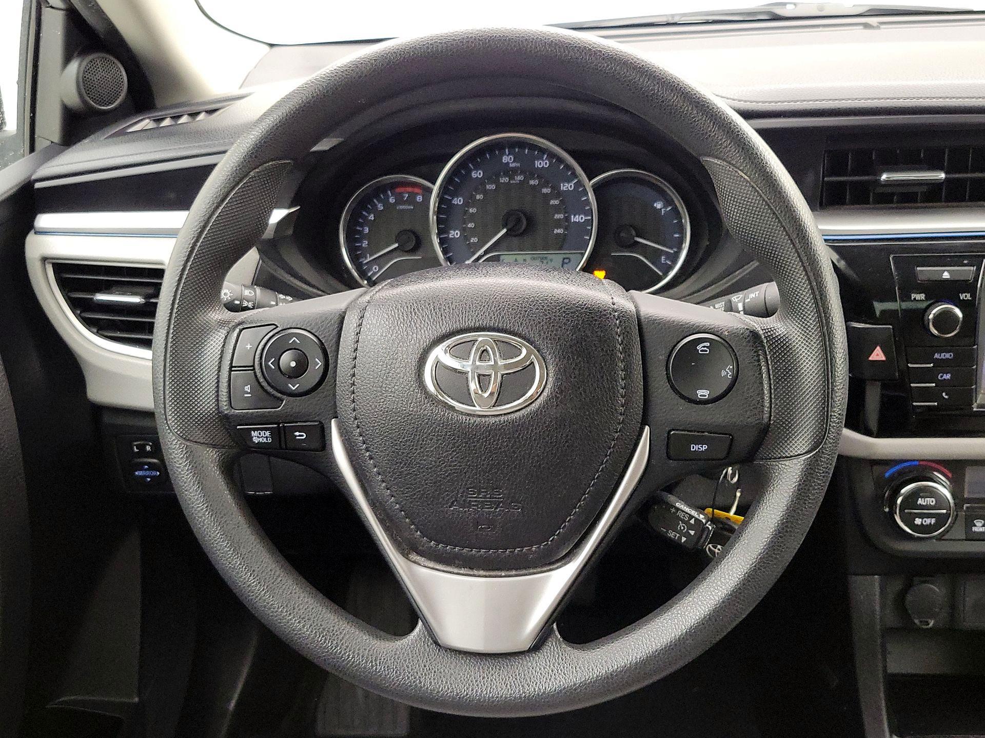 Thumbnail: 2014 Toyota Corolla - 10