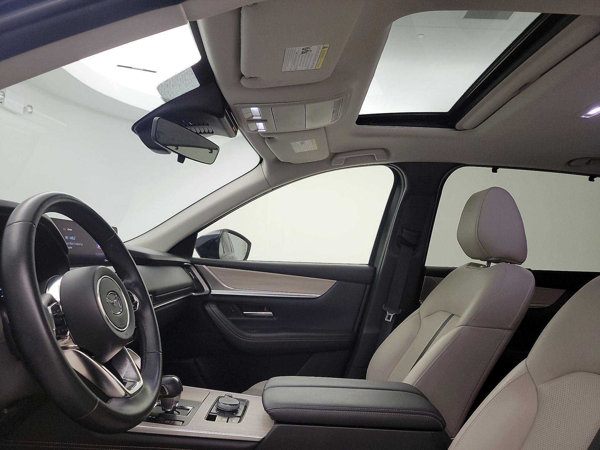Thumbnail: 2024 Mazda CX-90 - 18