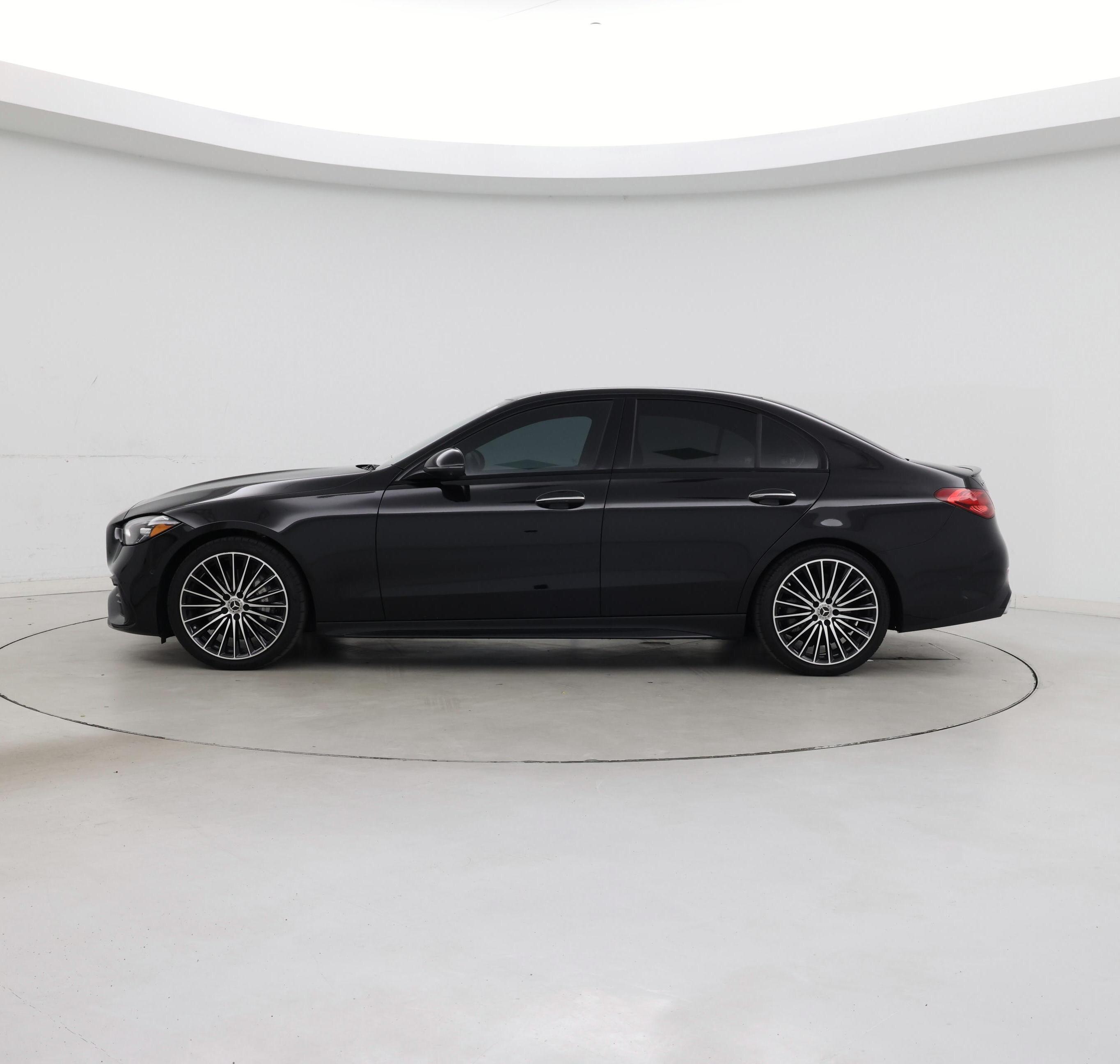 Thumbnail: 2024 Mercedes-Benz C-Class - 3