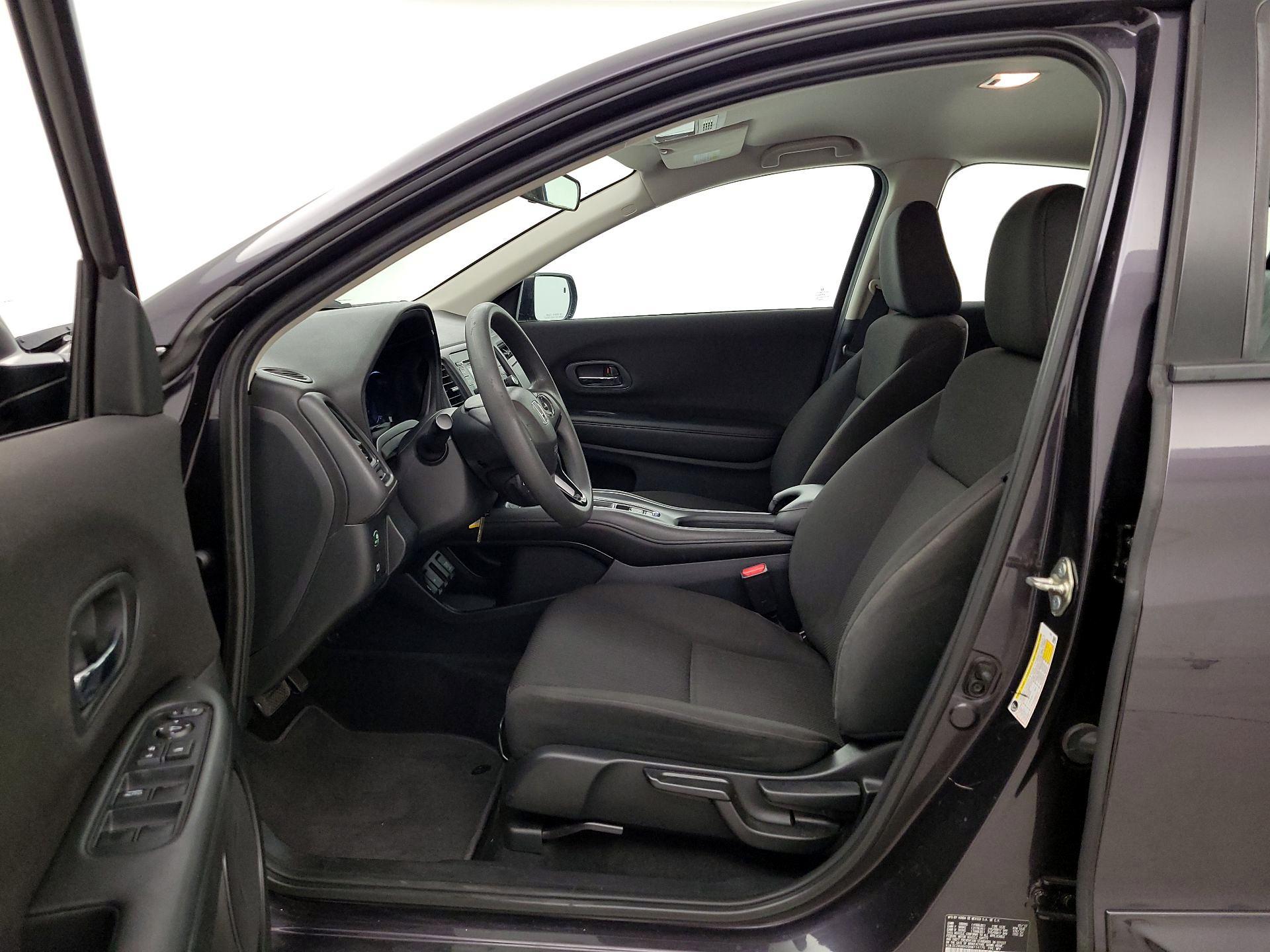 Thumbnail: 2017 Honda HR-V - 11