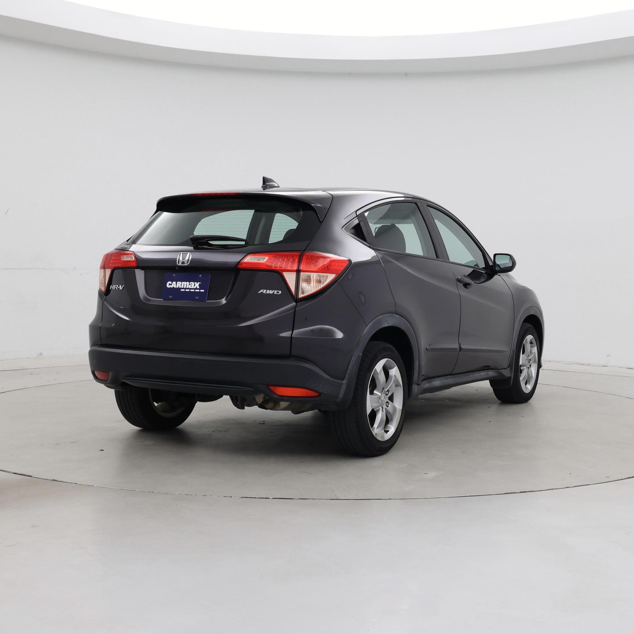 Thumbnail: 2017 Honda HR-V - 8