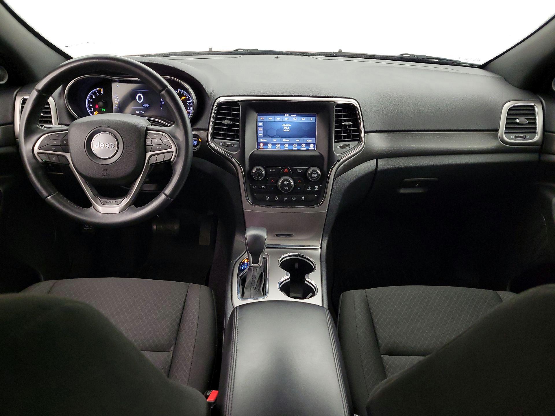 Thumbnail: 2018 Jeep Grand Cherokee - 9