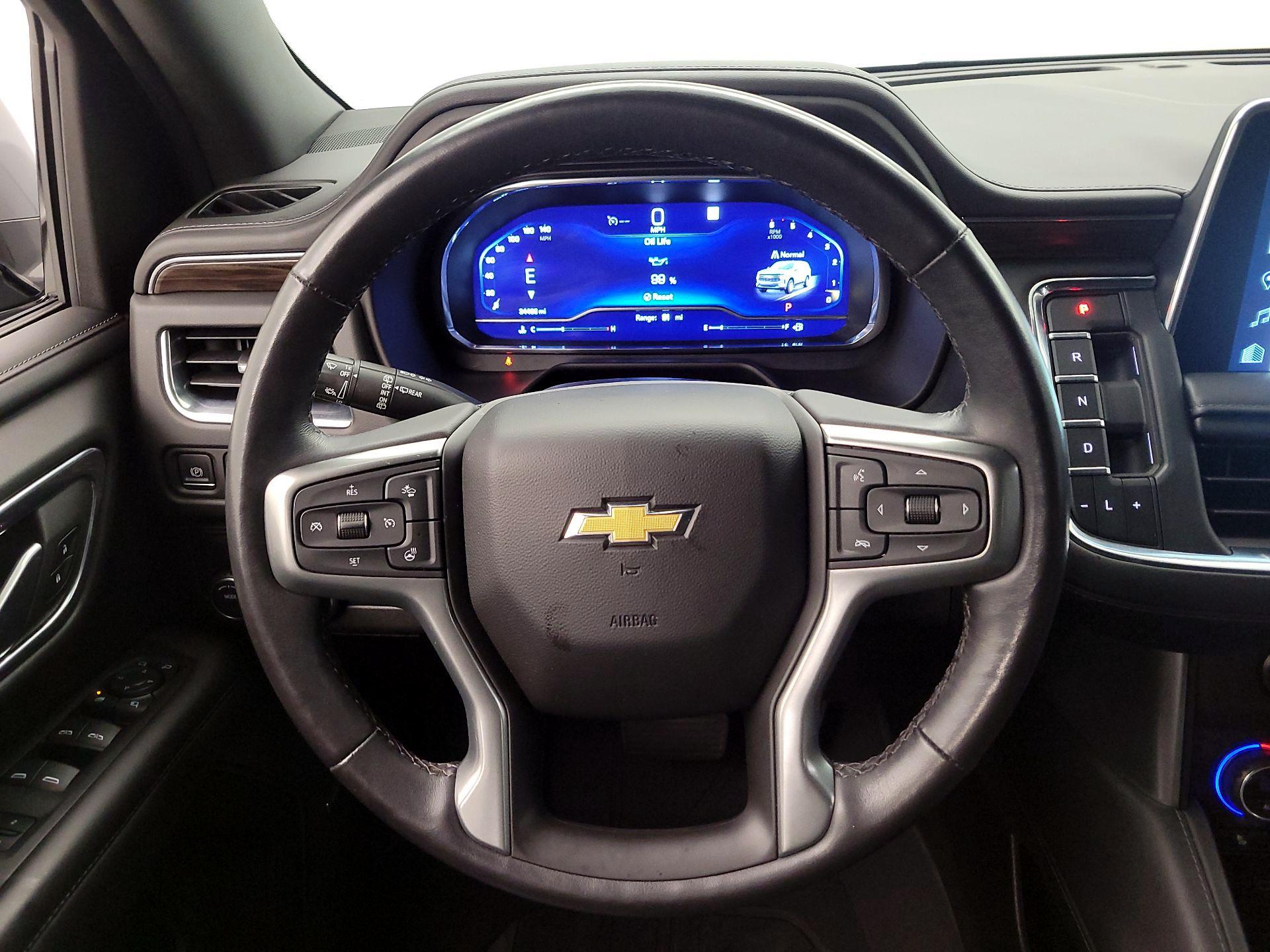 Thumbnail: 2022 Chevrolet Suburban - 10
