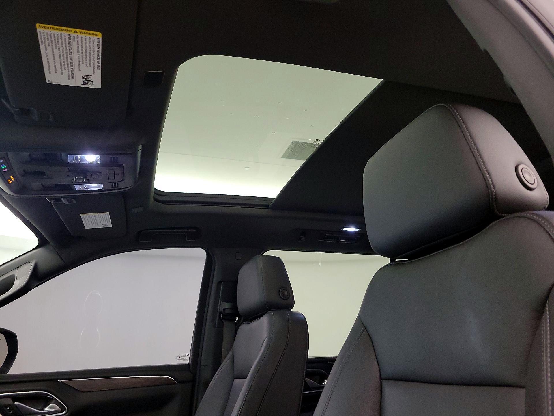 Thumbnail: 2022 Chevrolet Suburban - 20