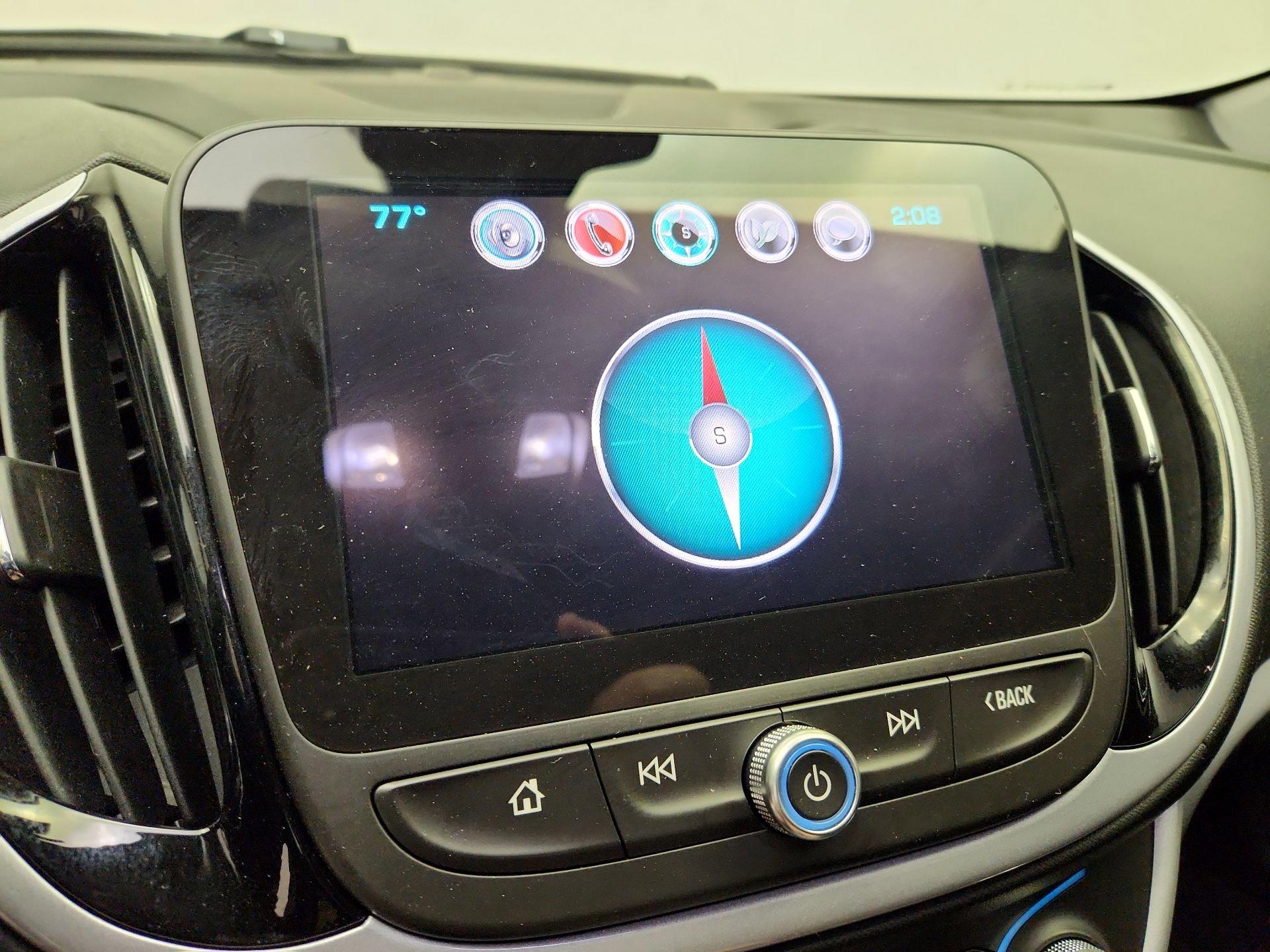 Thumbnail: 2017 Chevrolet Volt - 14