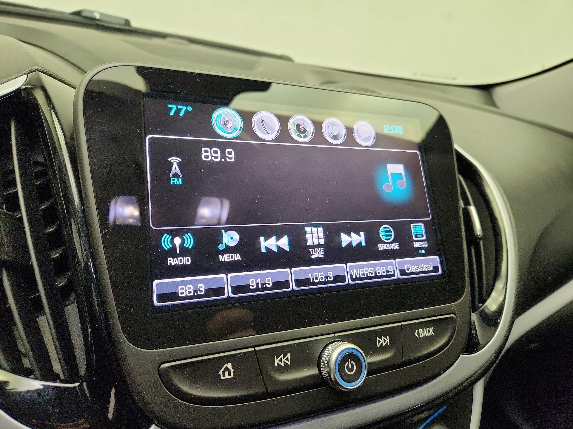 Thumbnail: 2017 Chevrolet Volt - 16