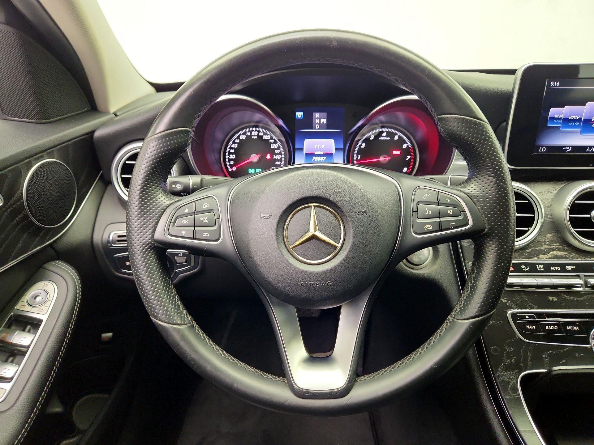 Thumbnail: 2016 Mercedes-Benz C-Class - 10