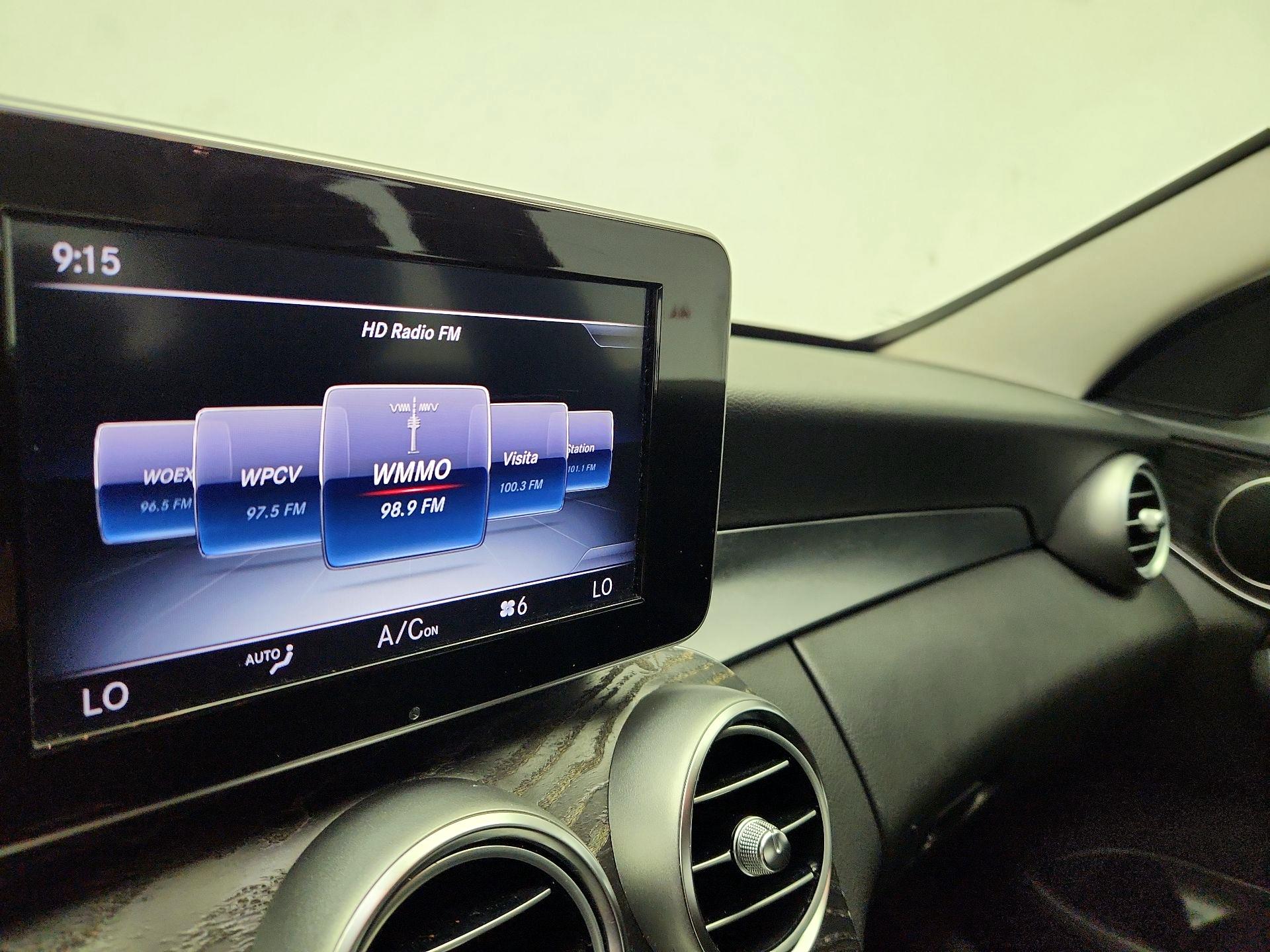 Thumbnail: 2016 Mercedes-Benz C-Class - 15