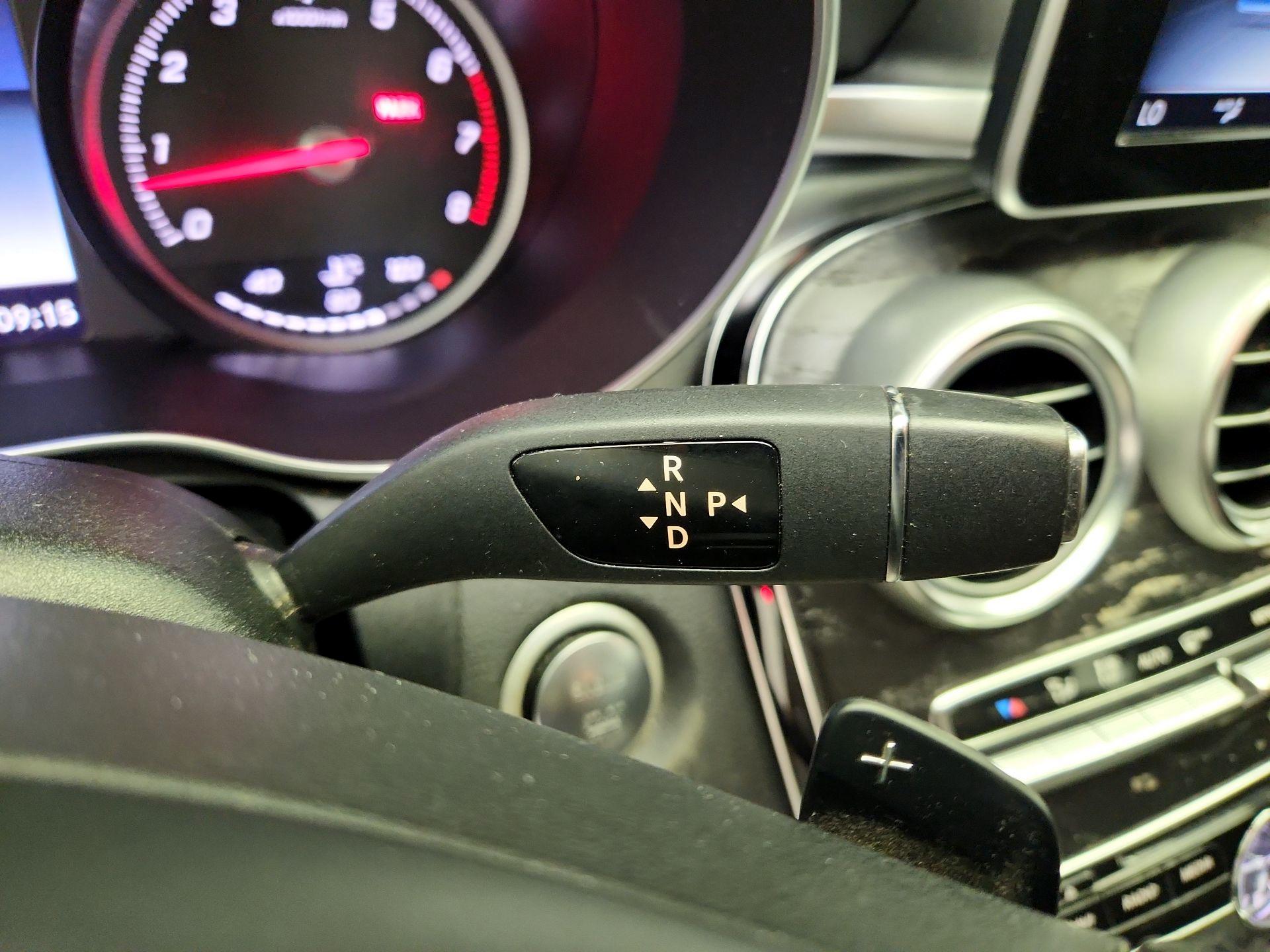 Thumbnail: 2016 Mercedes-Benz C-Class - 17