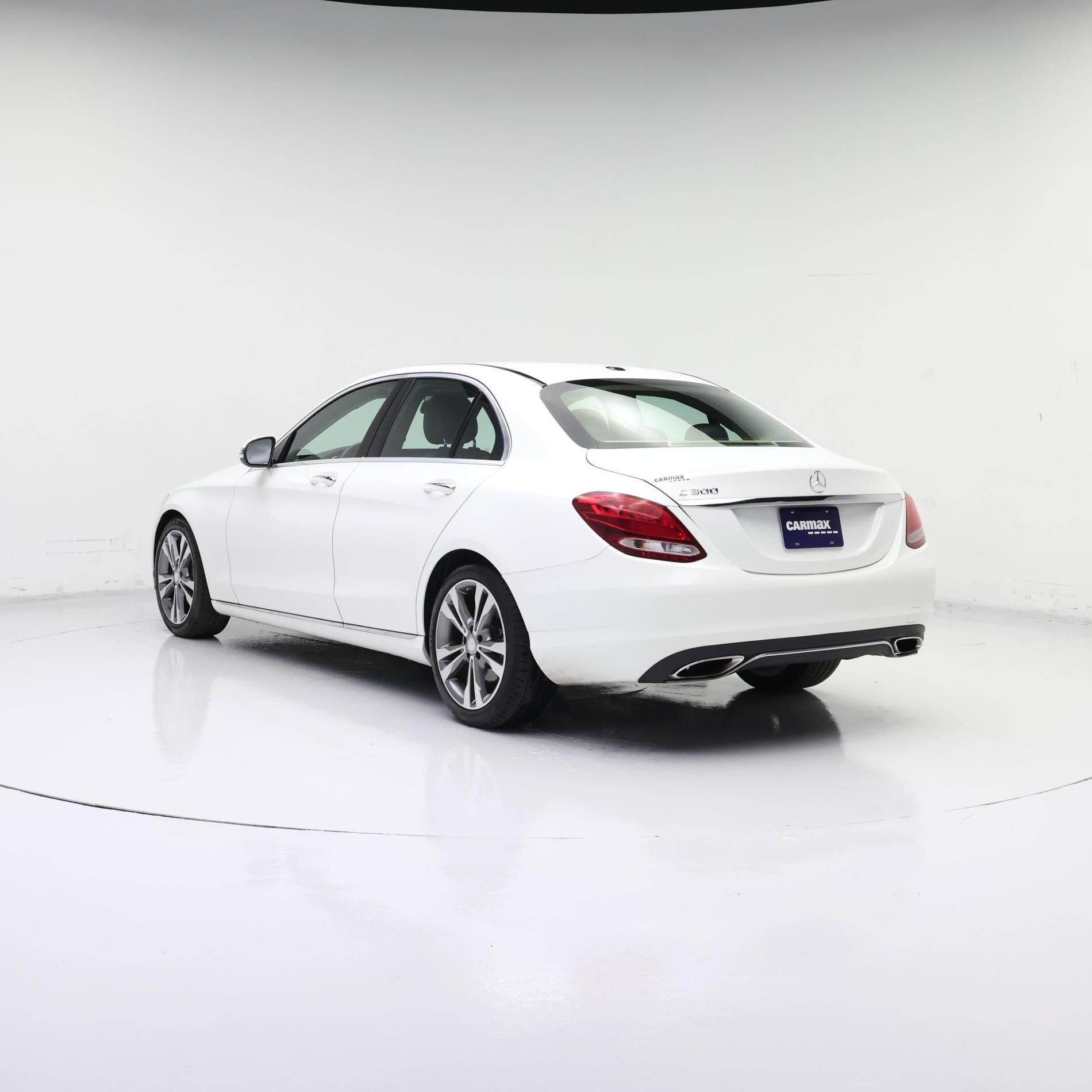 Thumbnail: 2016 Mercedes-Benz C-Class - 2
