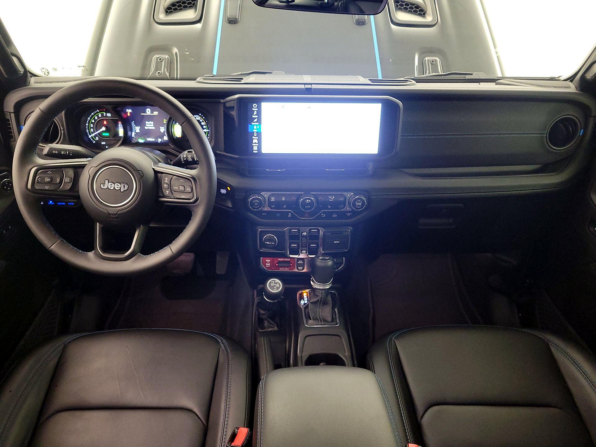 Thumbnail: 2024 Jeep Wrangler - 9