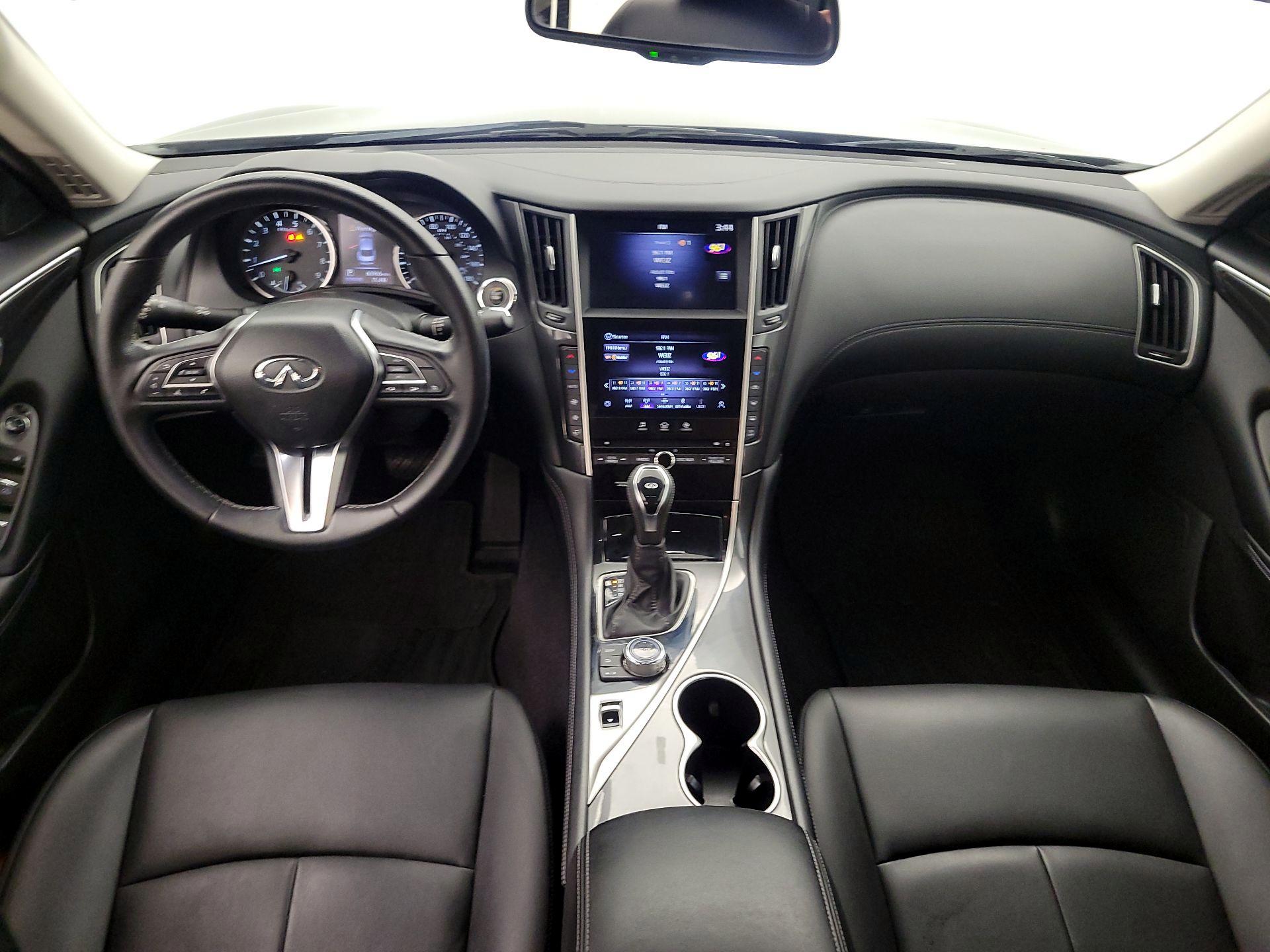 Thumbnail: 2020 INFINITI Q50 - 9