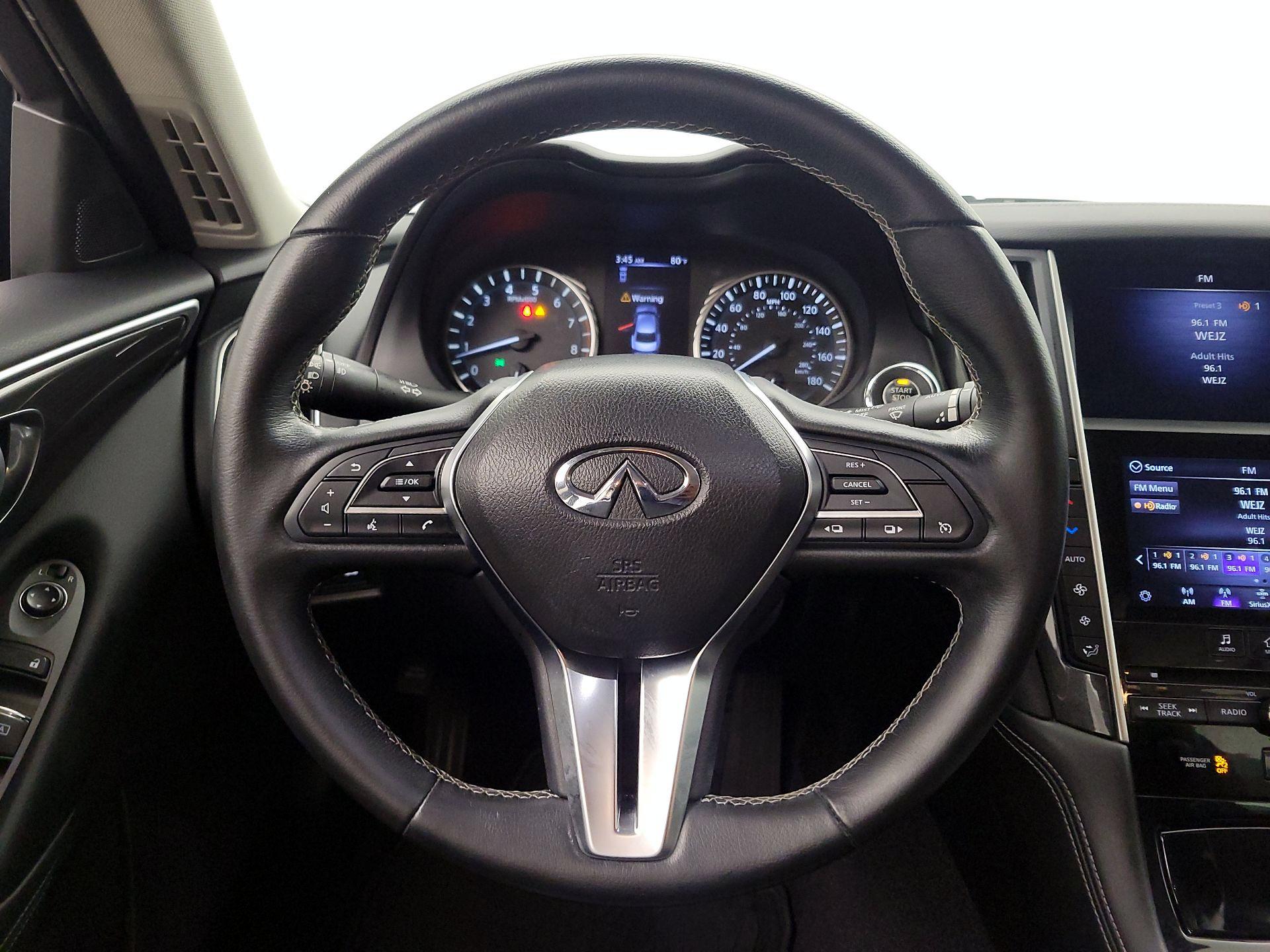 Thumbnail: 2020 INFINITI Q50 - 10