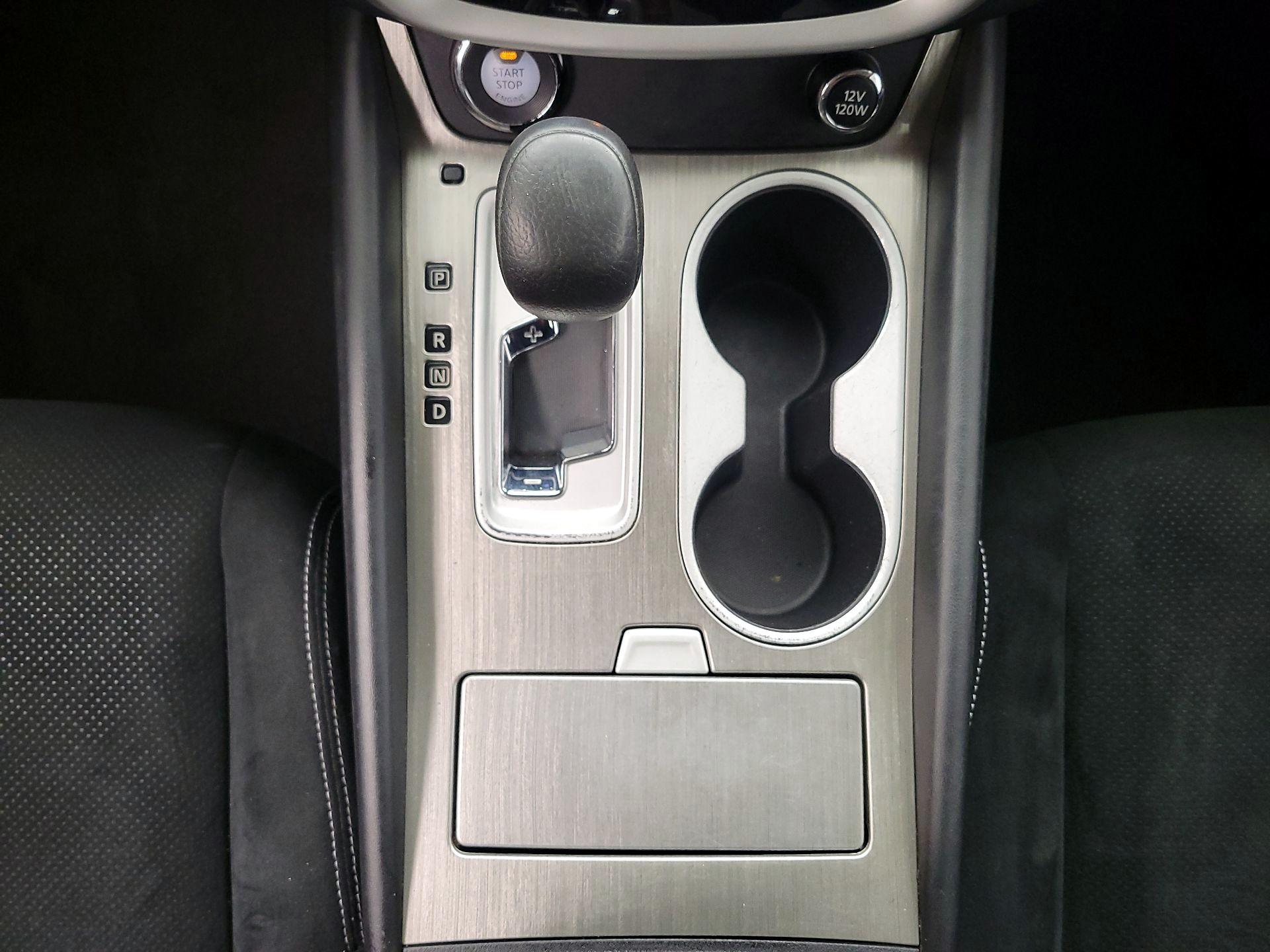 Thumbnail: 2016 Nissan Murano - 17
