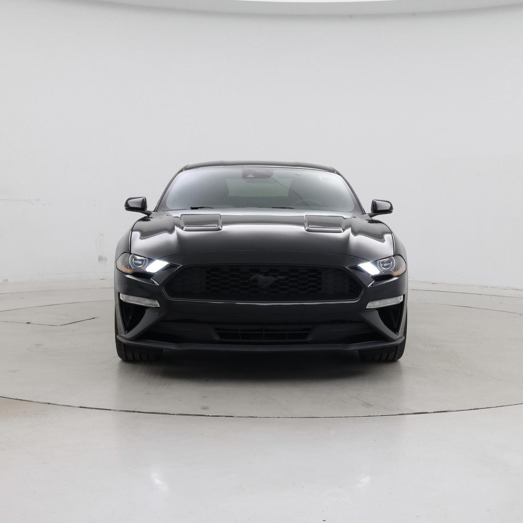 Thumbnail: 2022 Ford Mustang - 5