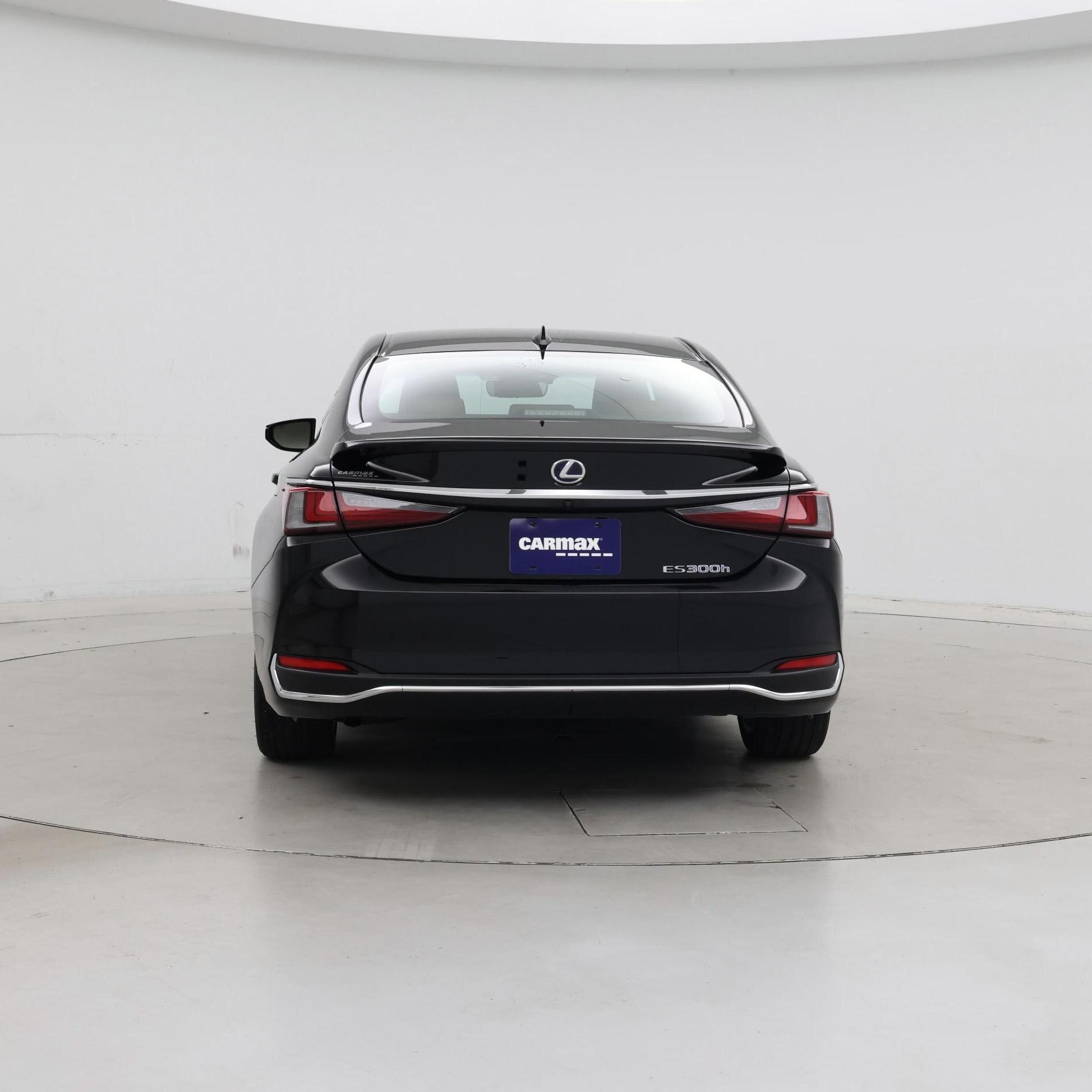Thumbnail: 2019 Lexus ES - 6