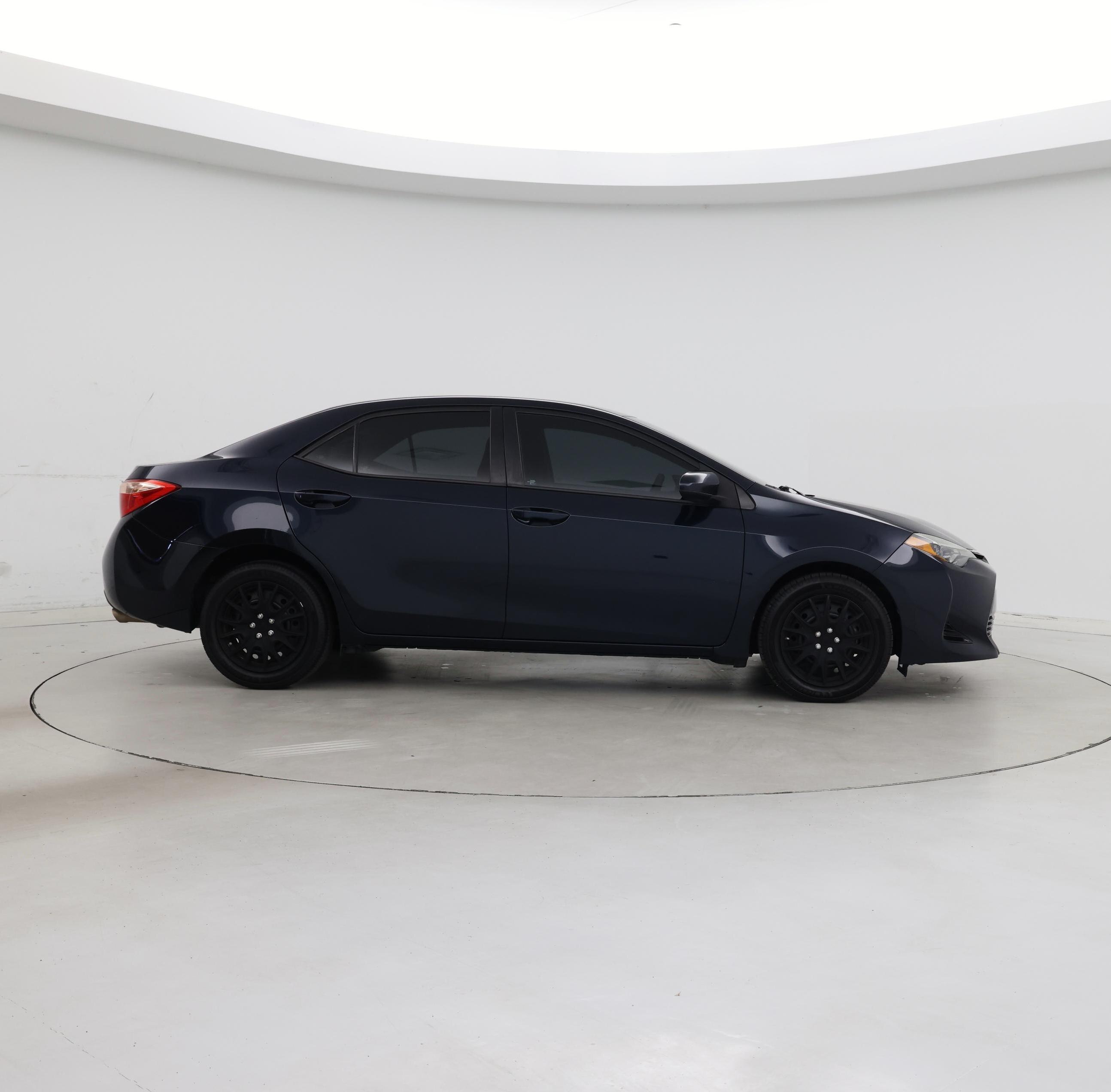 Thumbnail: 2018 Toyota Corolla - 7