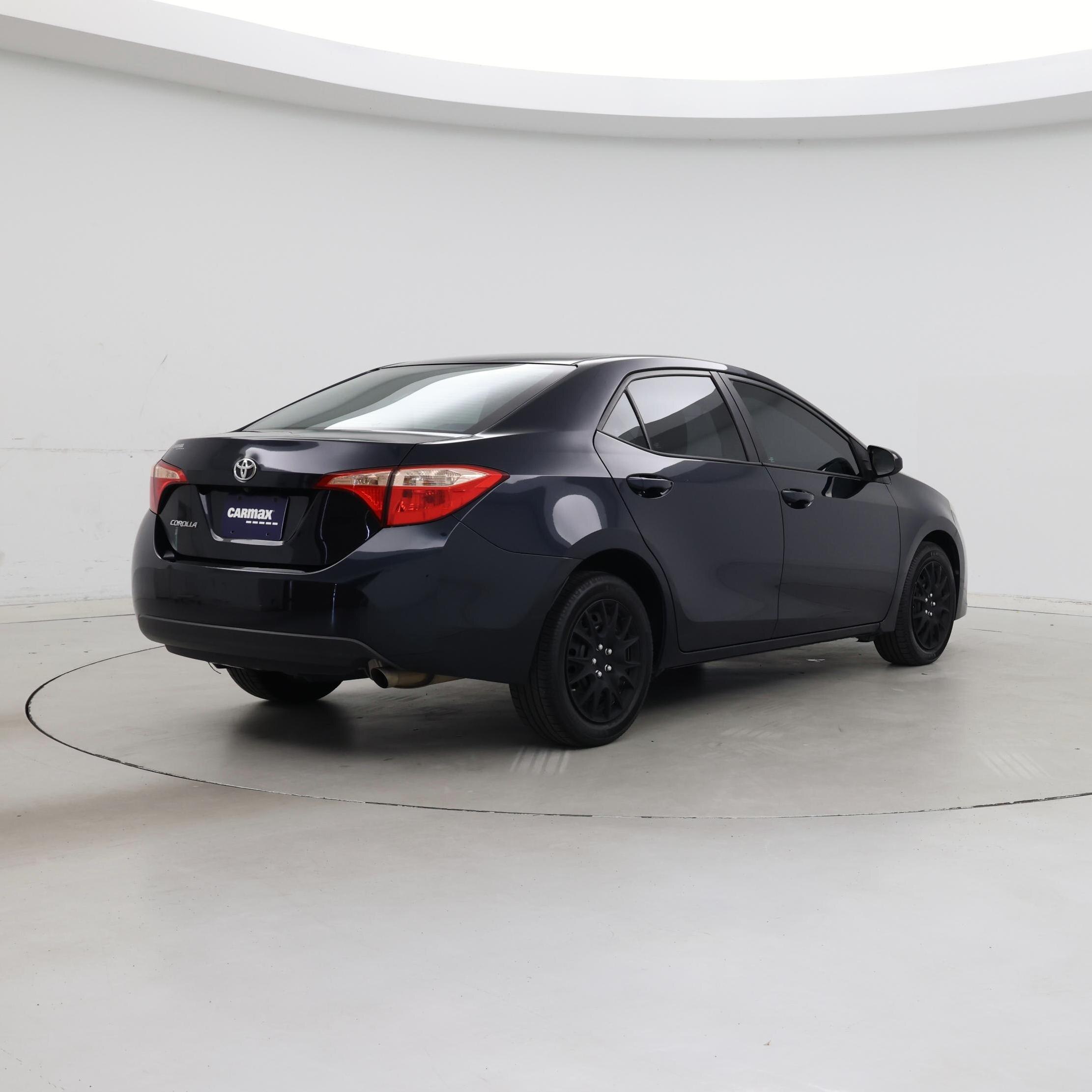 Thumbnail: 2018 Toyota Corolla - 8