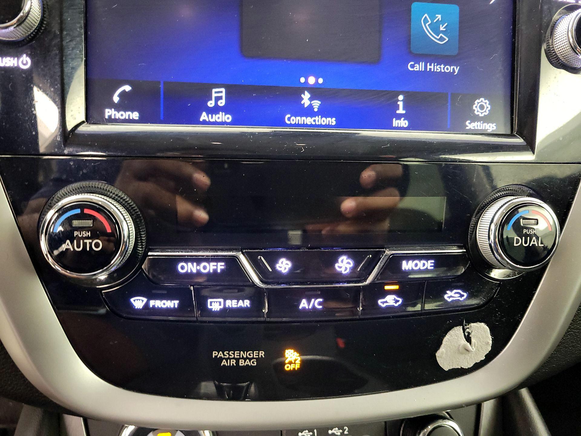Thumbnail: 2020 Nissan Murano - 16