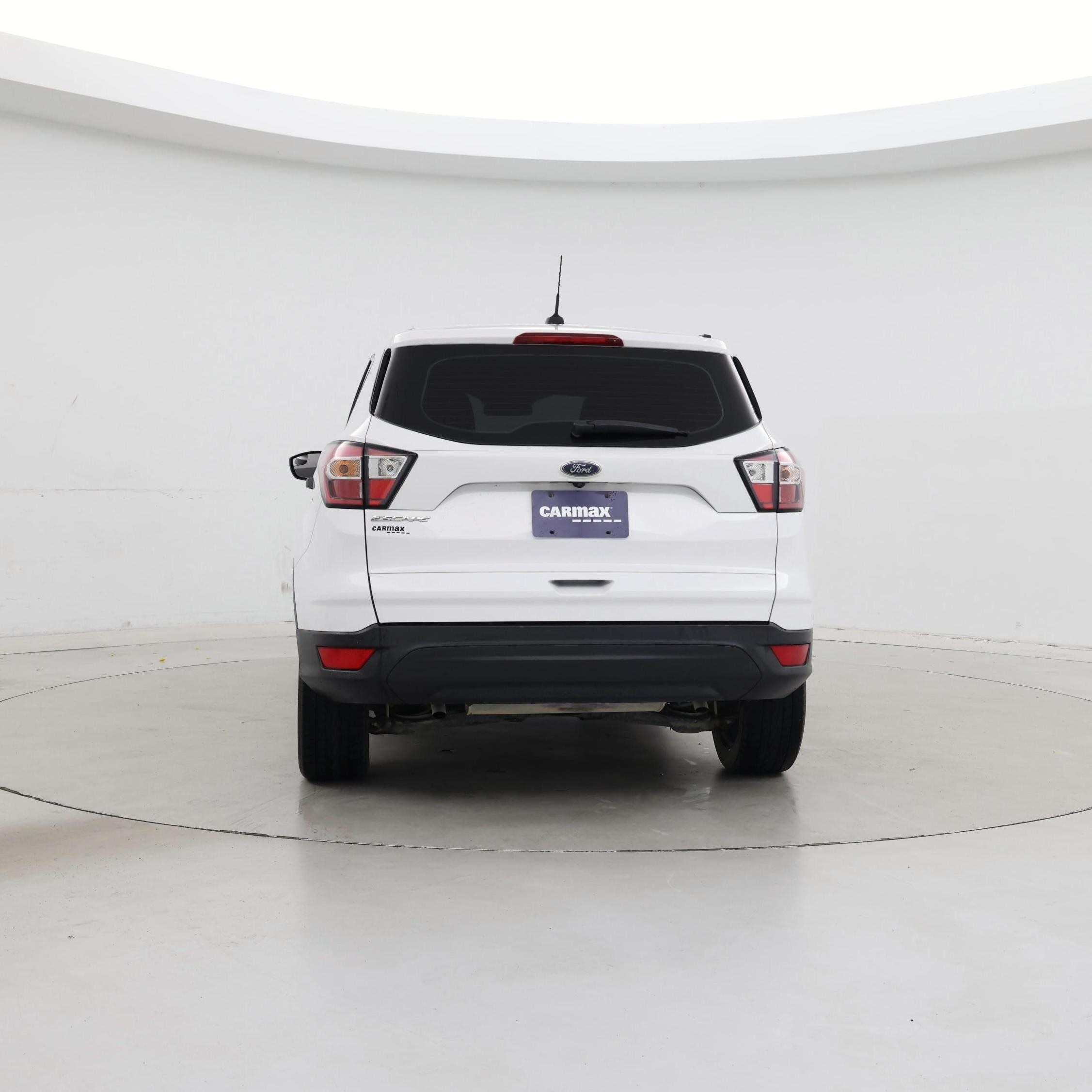 Thumbnail: 2017 Ford Escape - 6