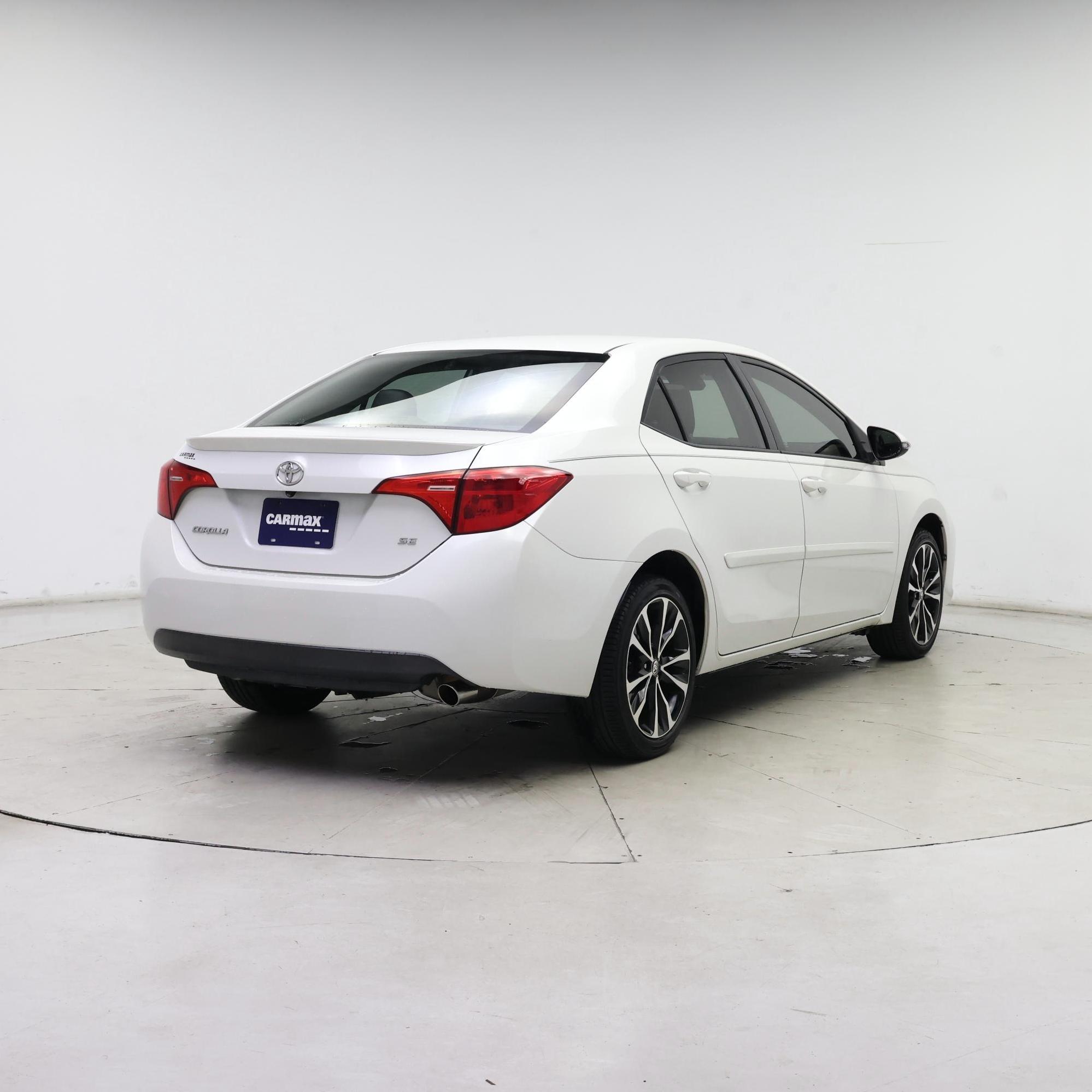 Thumbnail: 2017 Toyota Corolla - 8