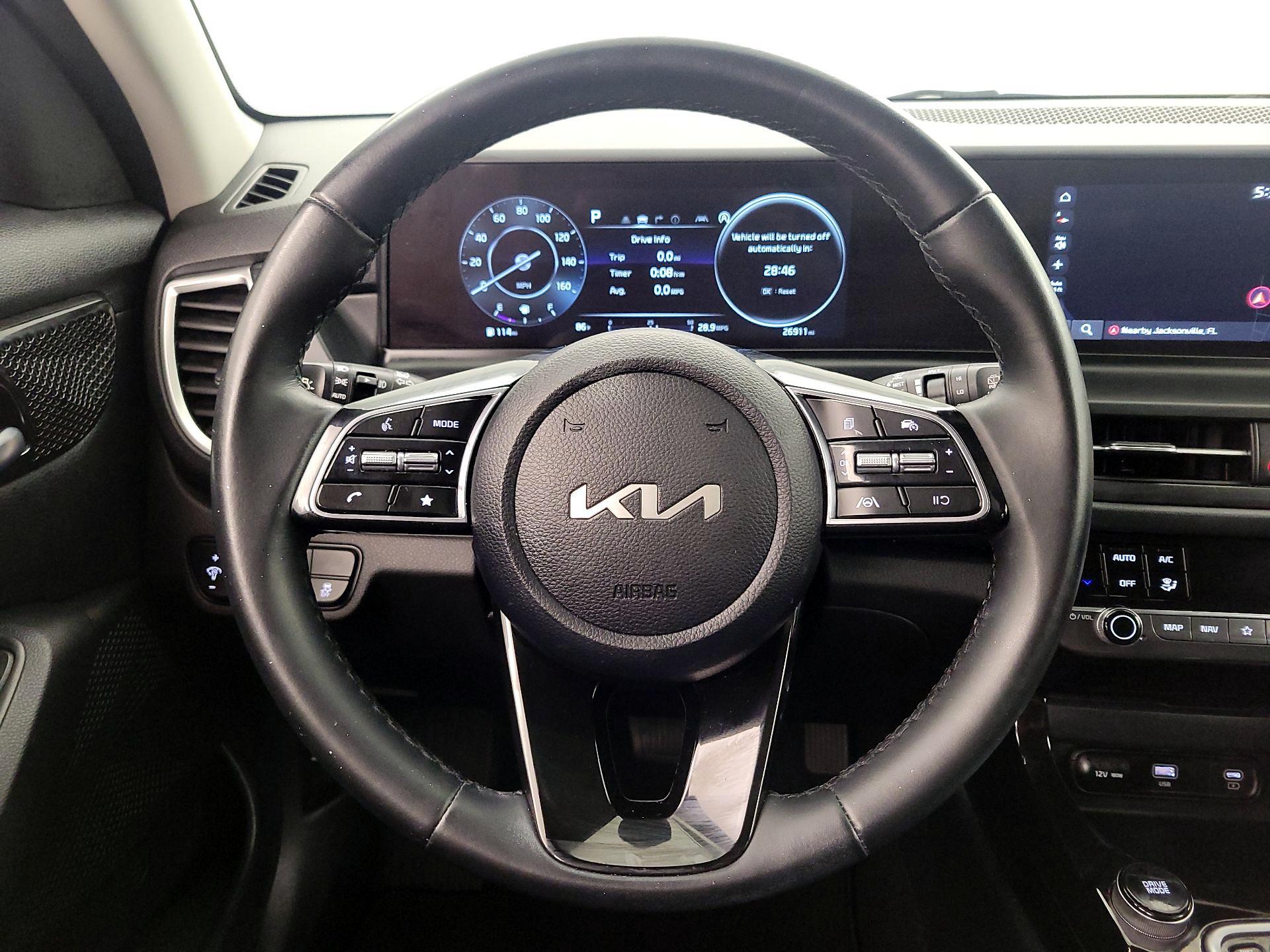 Thumbnail: 2024 Kia Seltos - 10