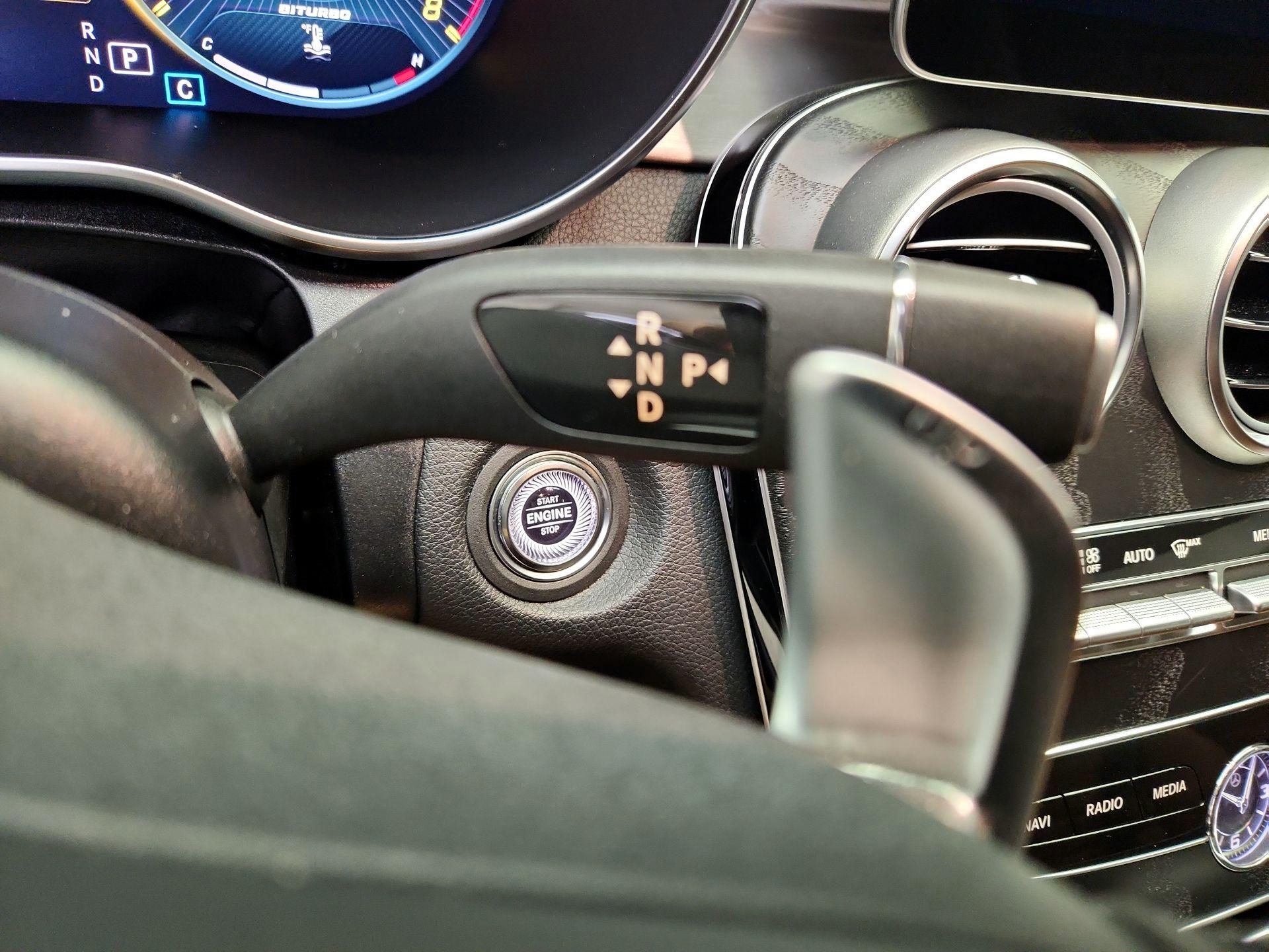 Thumbnail: 2019 Mercedes-Benz C-Class - 18