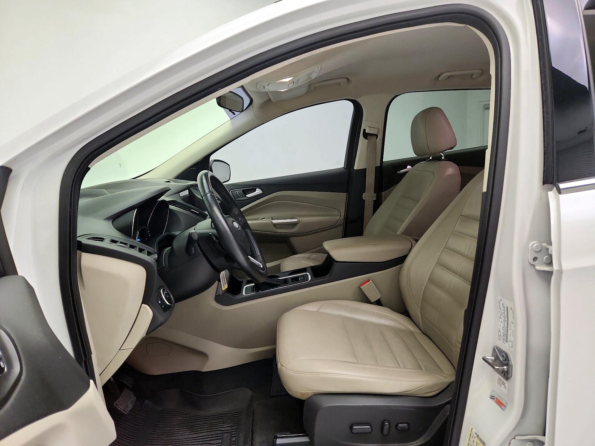 Thumbnail: 2017 Ford Escape - 11