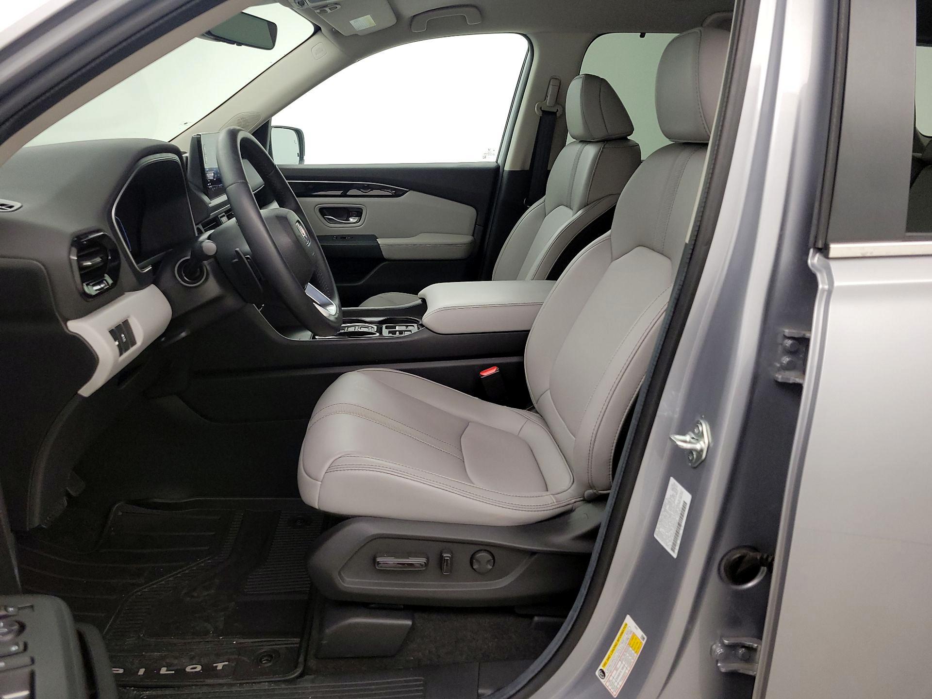 Thumbnail: 2024 Honda Pilot - 11