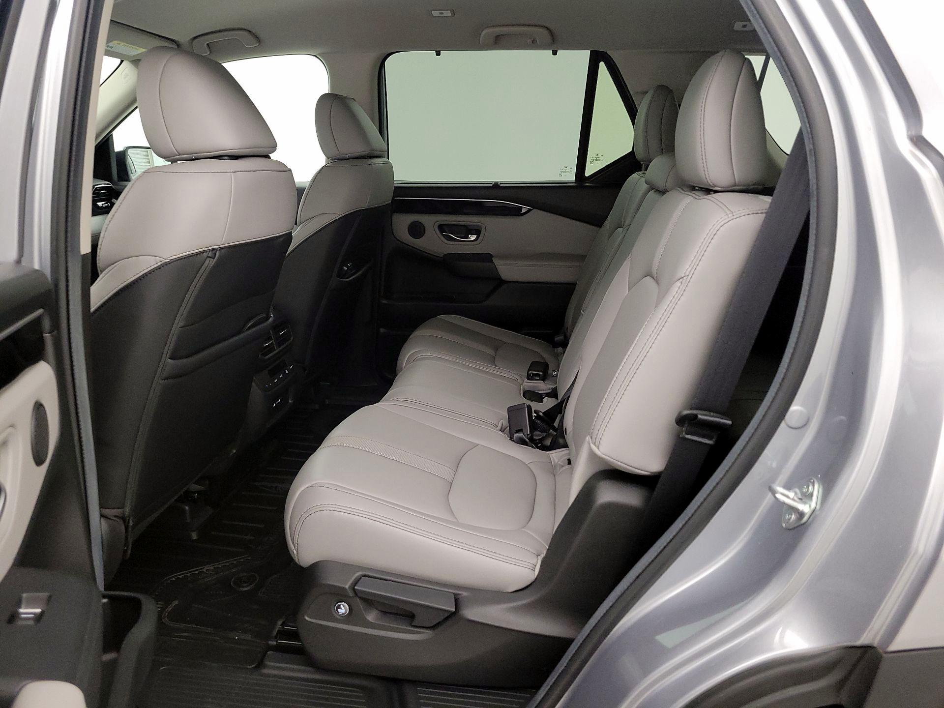 Thumbnail: 2024 Honda Pilot - 19