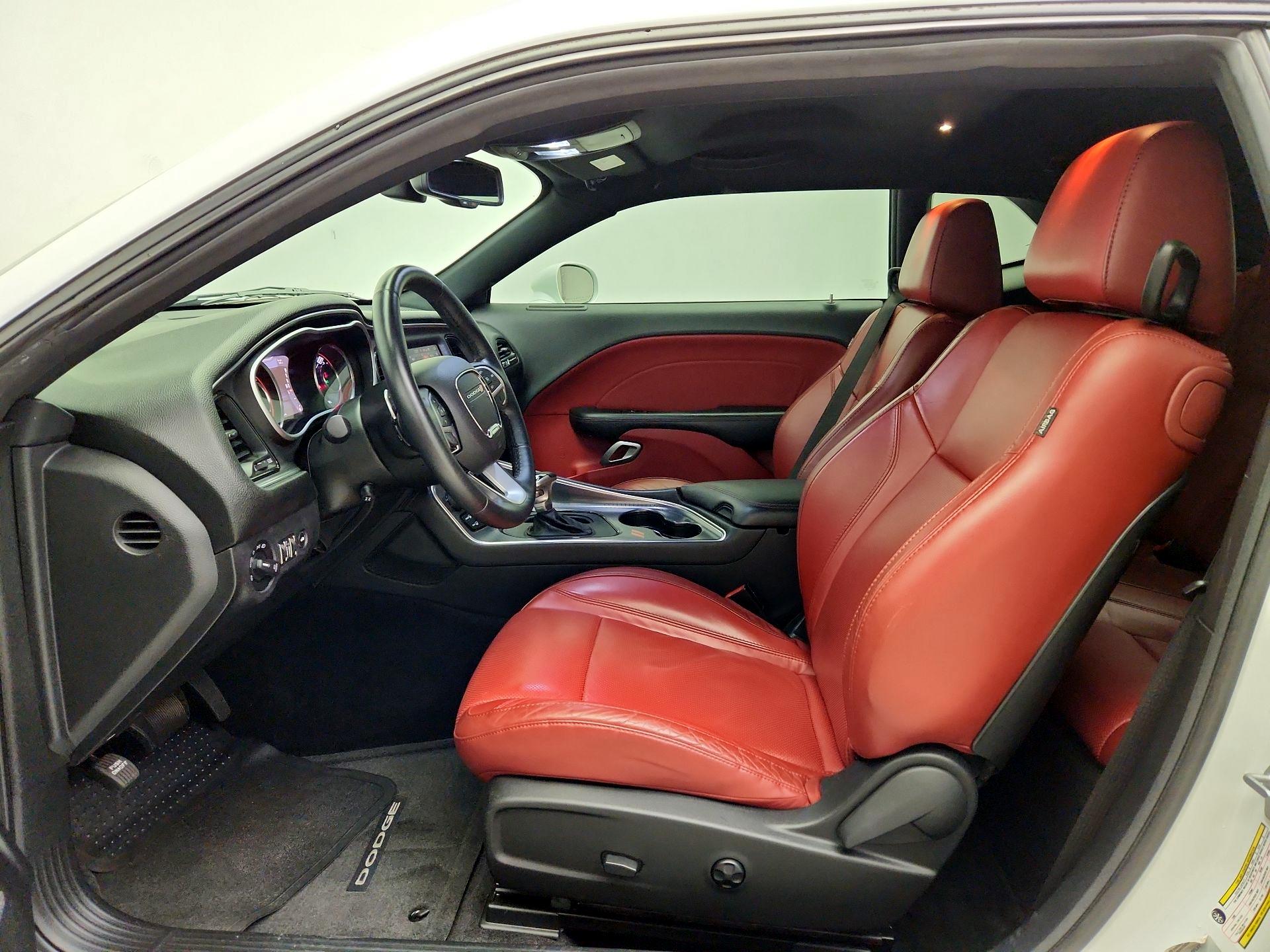 Thumbnail: 2015 Dodge Challenger - 11